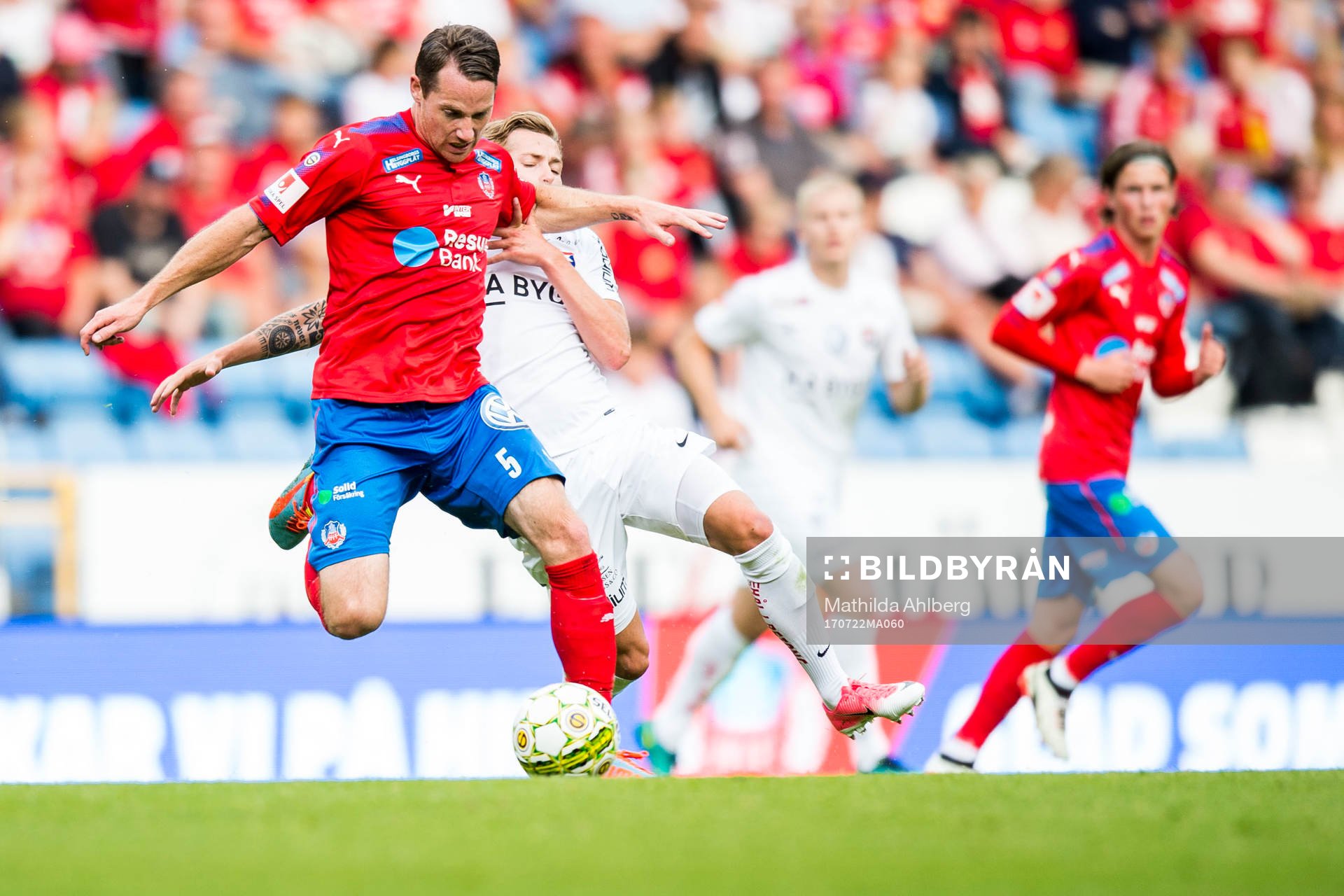 Helsingborgs Johan Persson och Örgrytes Andreas Östling