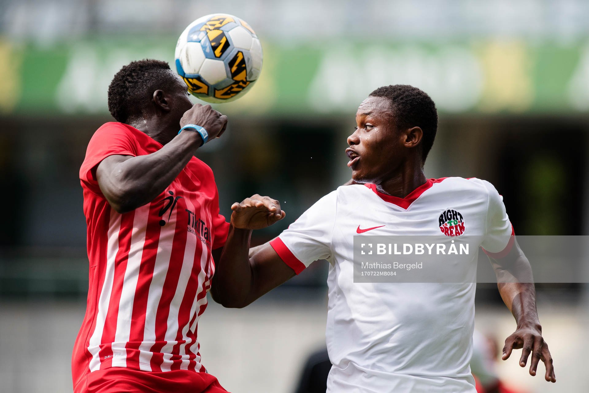 TikiTakas Joseph Babatunde Ohiolei och Right to Dreams