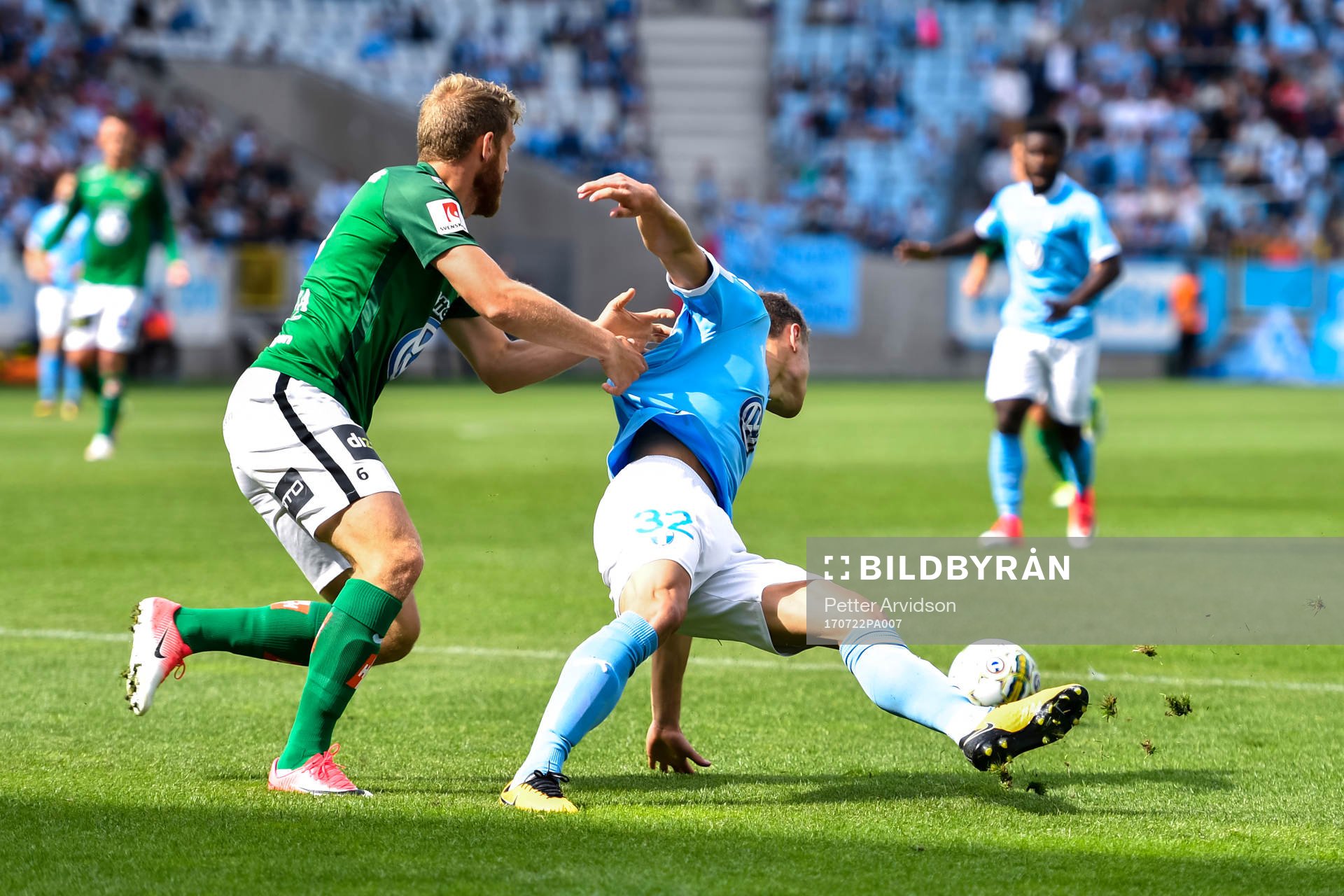 Jönköpings Stefan Karlsson och Malmö FFs Mattias Svanberg