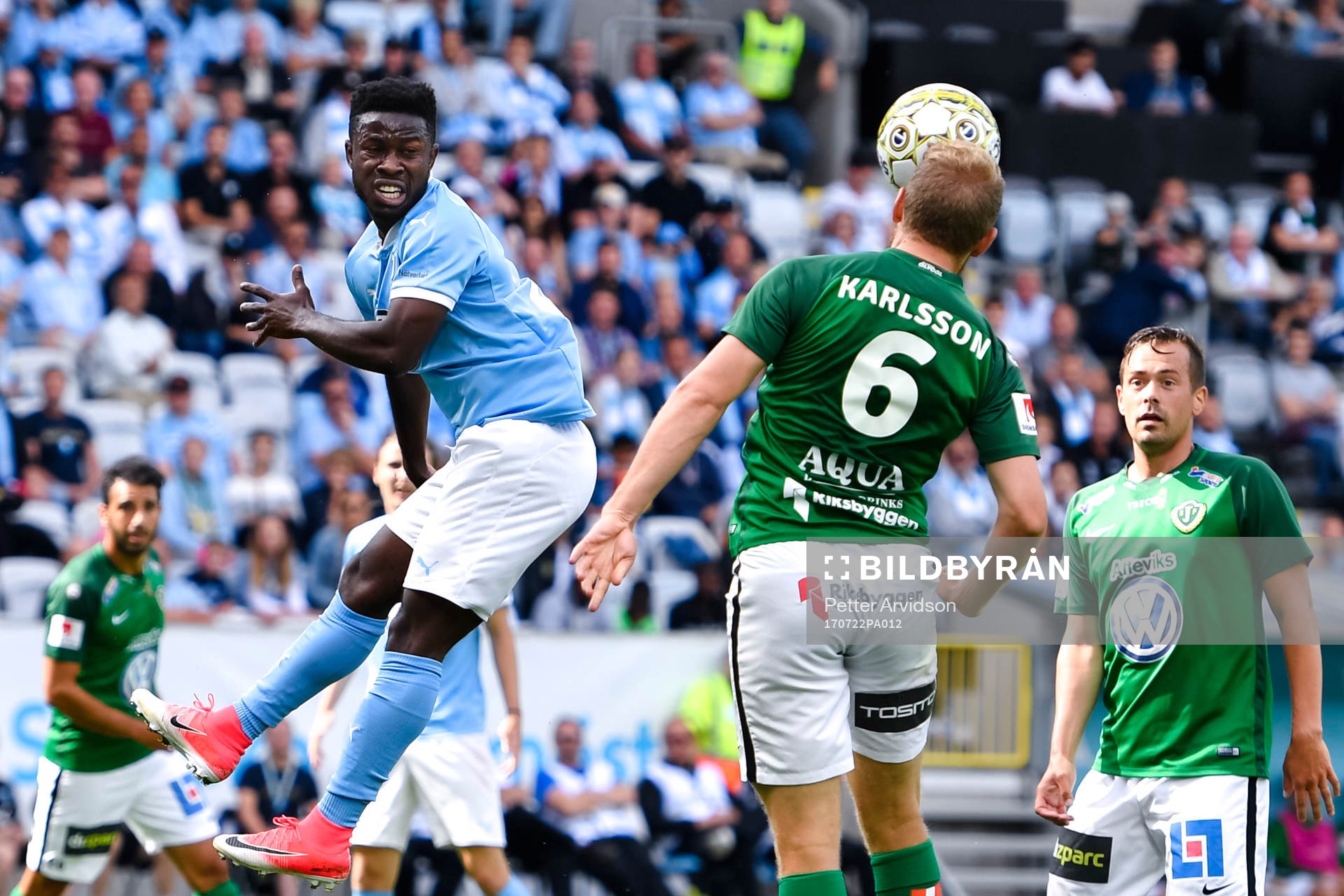 Malmö FFs Kingsley Sarfo och Jönköpings Stefan Karlsson