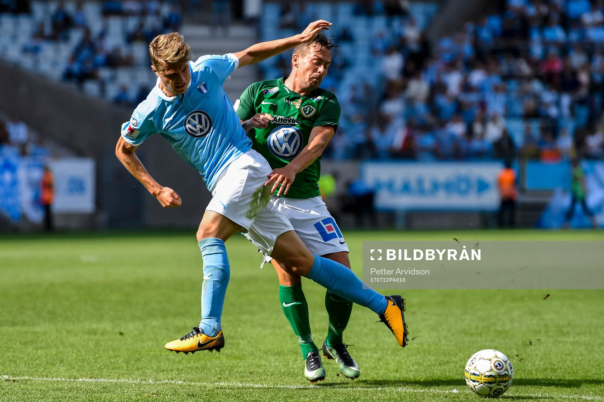 Malmö FFs Mattias Svanberg och Jönköpings Stian
