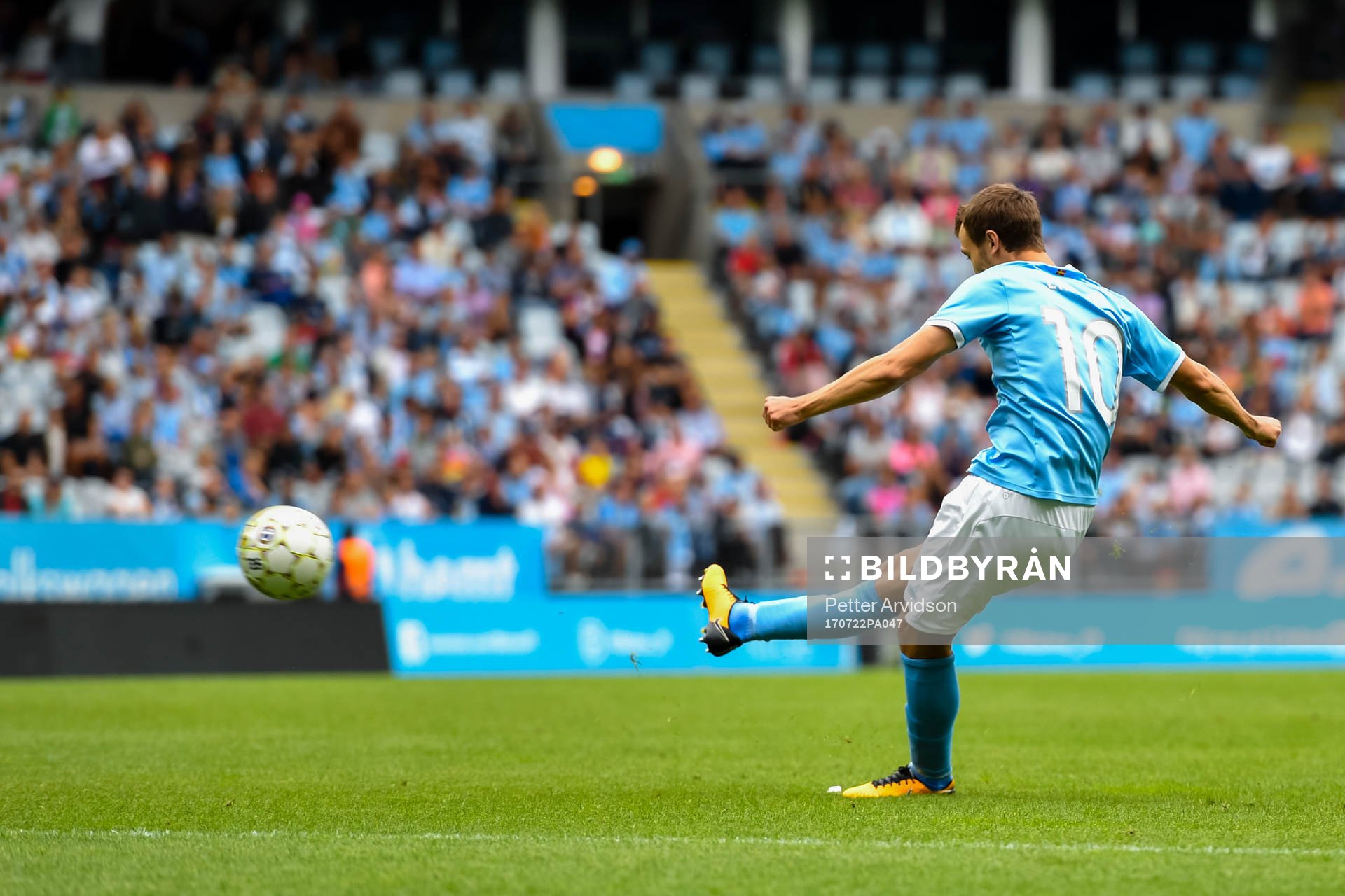 Malmö FFs Magnus Wolff Eikrem gör  2-0