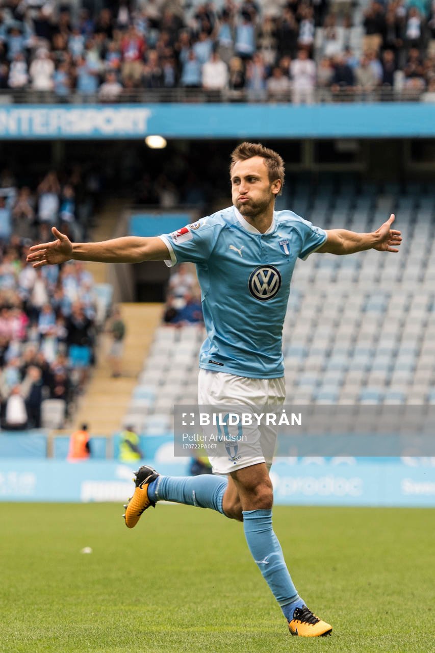 Malmö FFs Magnus Wolff Eikrem jublar
