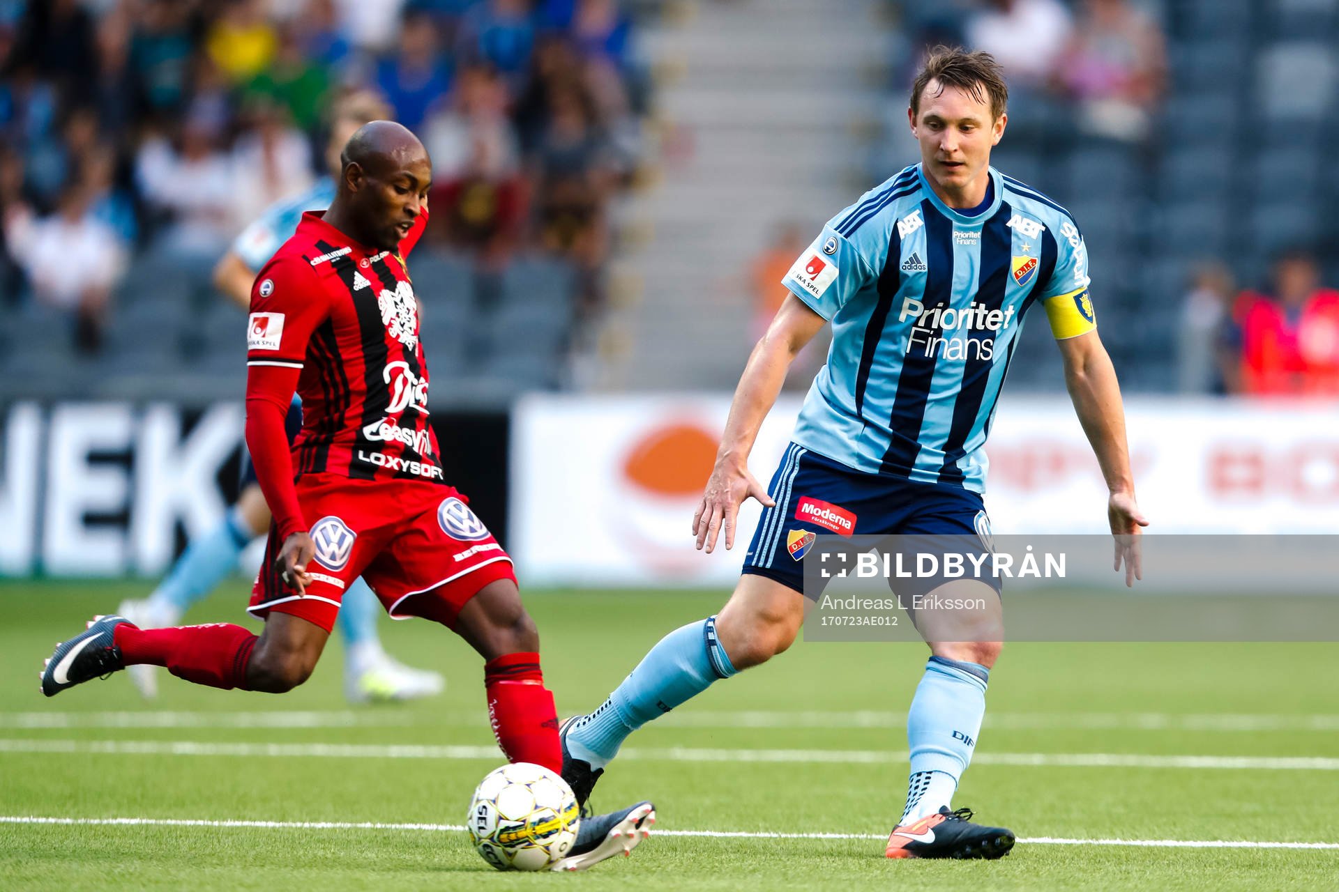 Östersunds Fouad Bachirou och Djurgårdens Kim Källström