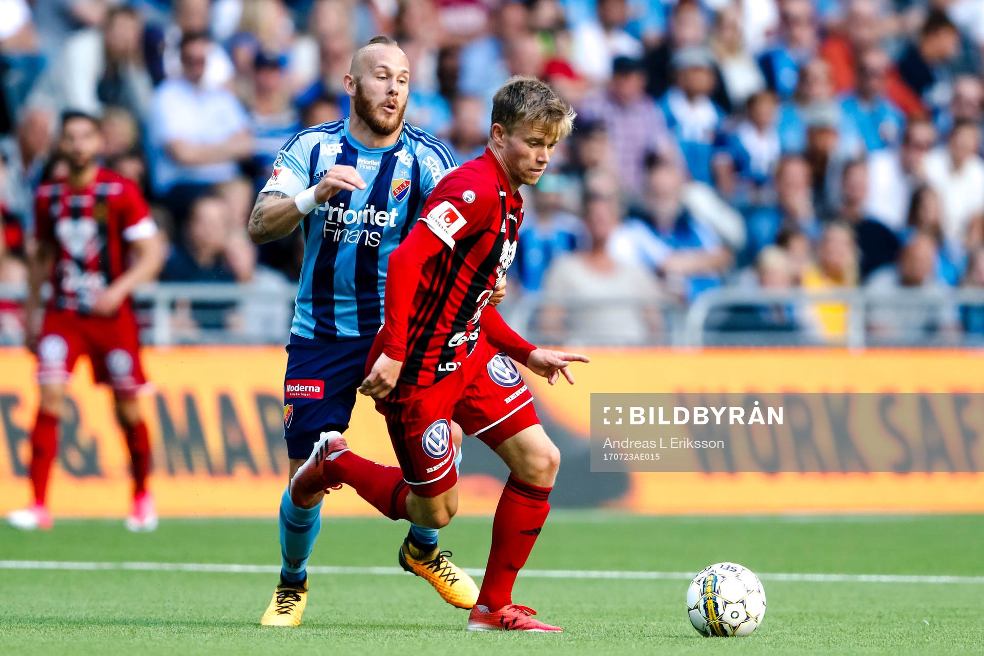 Djurgårdens Magnus Eriksson och Östersunds Dennis Widgren