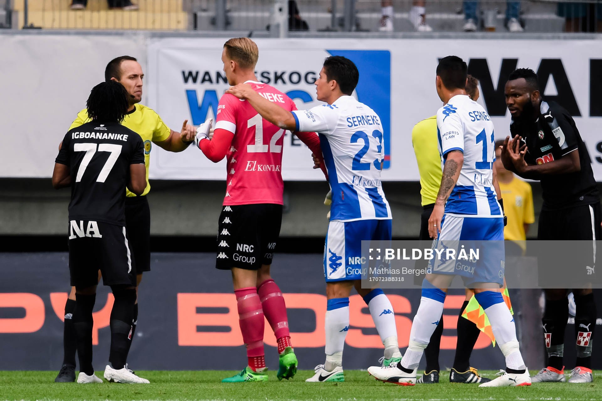 IFK Göteborgs målvakt Pontus Dahlberg och Örebros