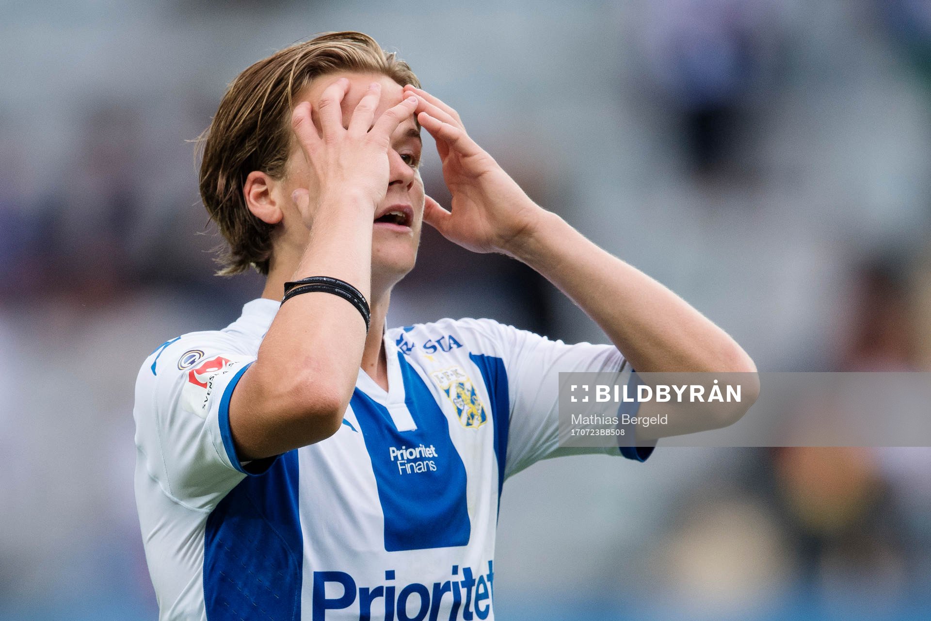 IFK Göteborgs August Erlingmark deppar