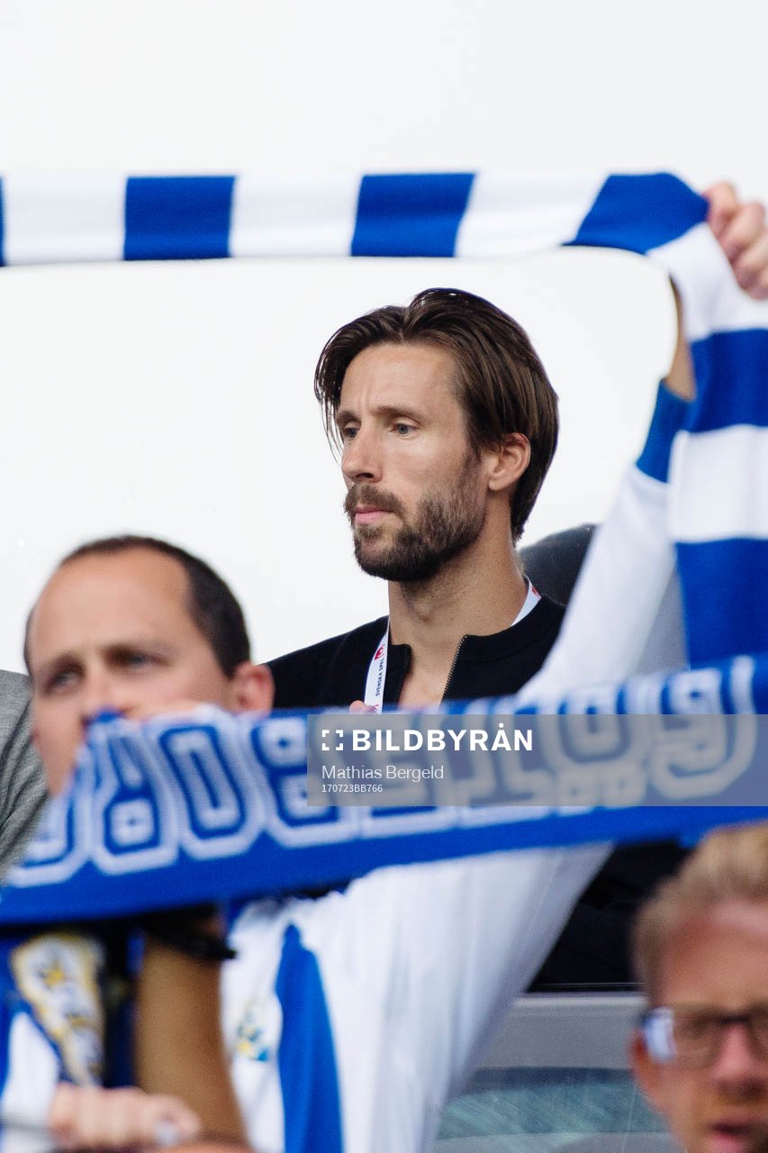 IFK Göteborgs Mattias Bjärsmyr på läktaren