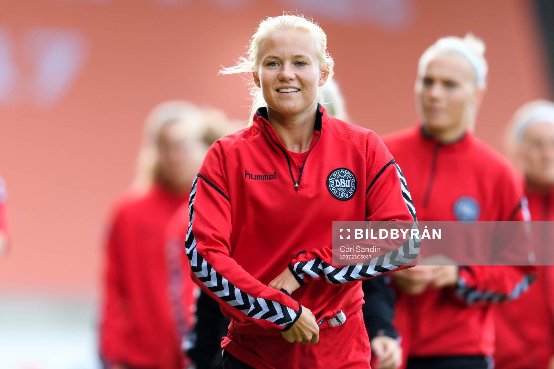 Pernille Harder på en träning med det danska landslaget