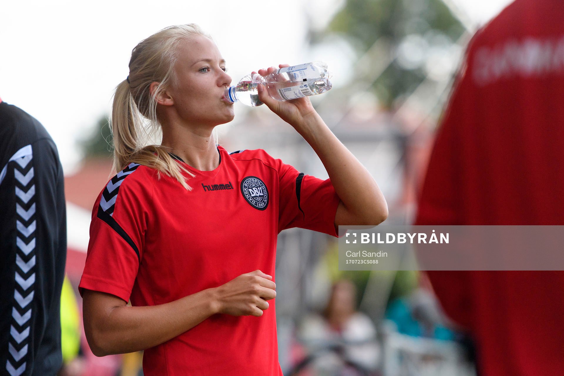 Pernille Harder på en träning med det danska landslaget