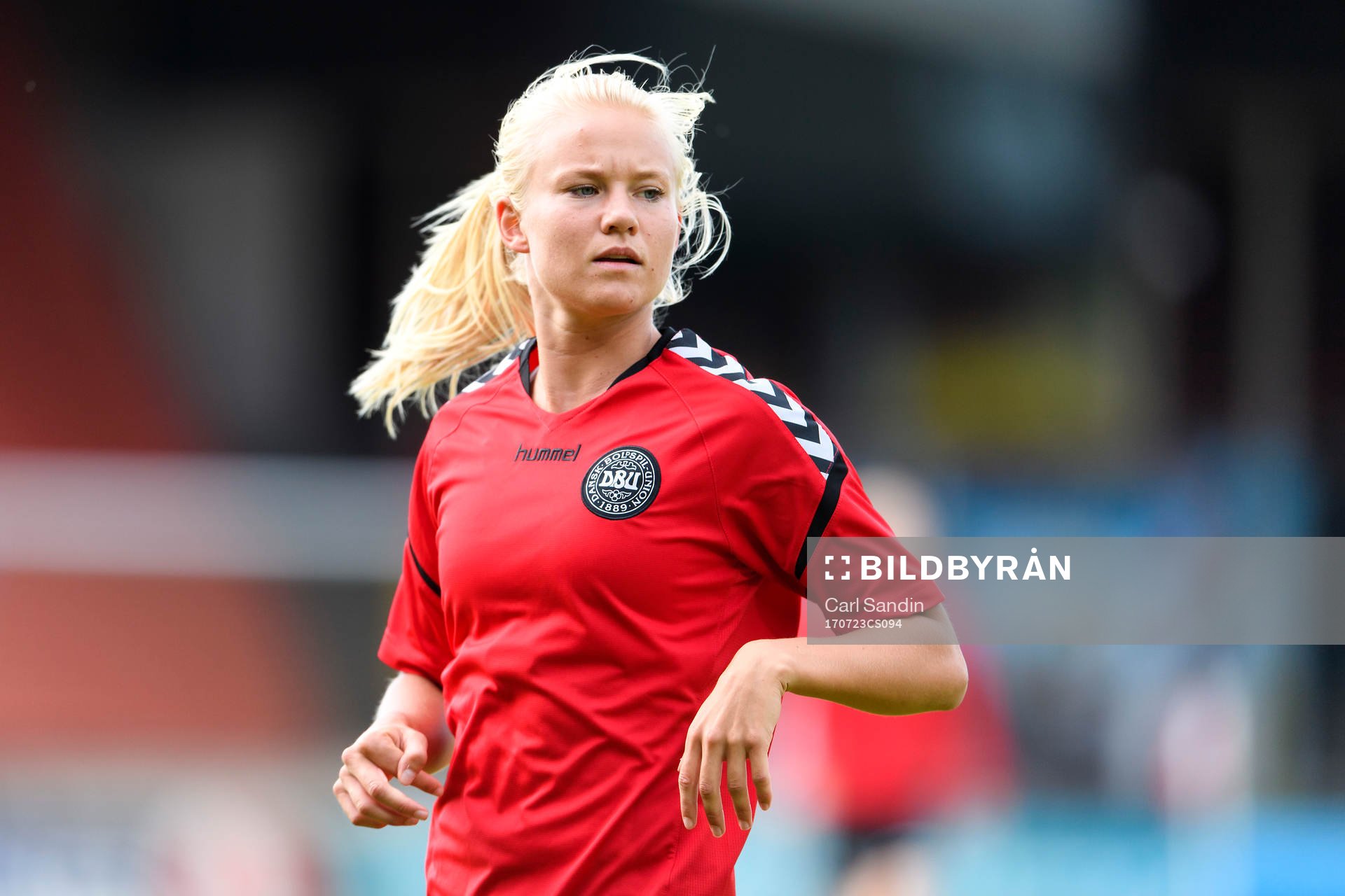Pernille Harder på en träning med det danska landslaget
