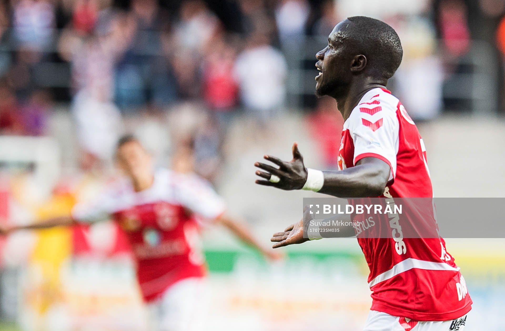 Kalmars Papa Alioune Diouf jublar