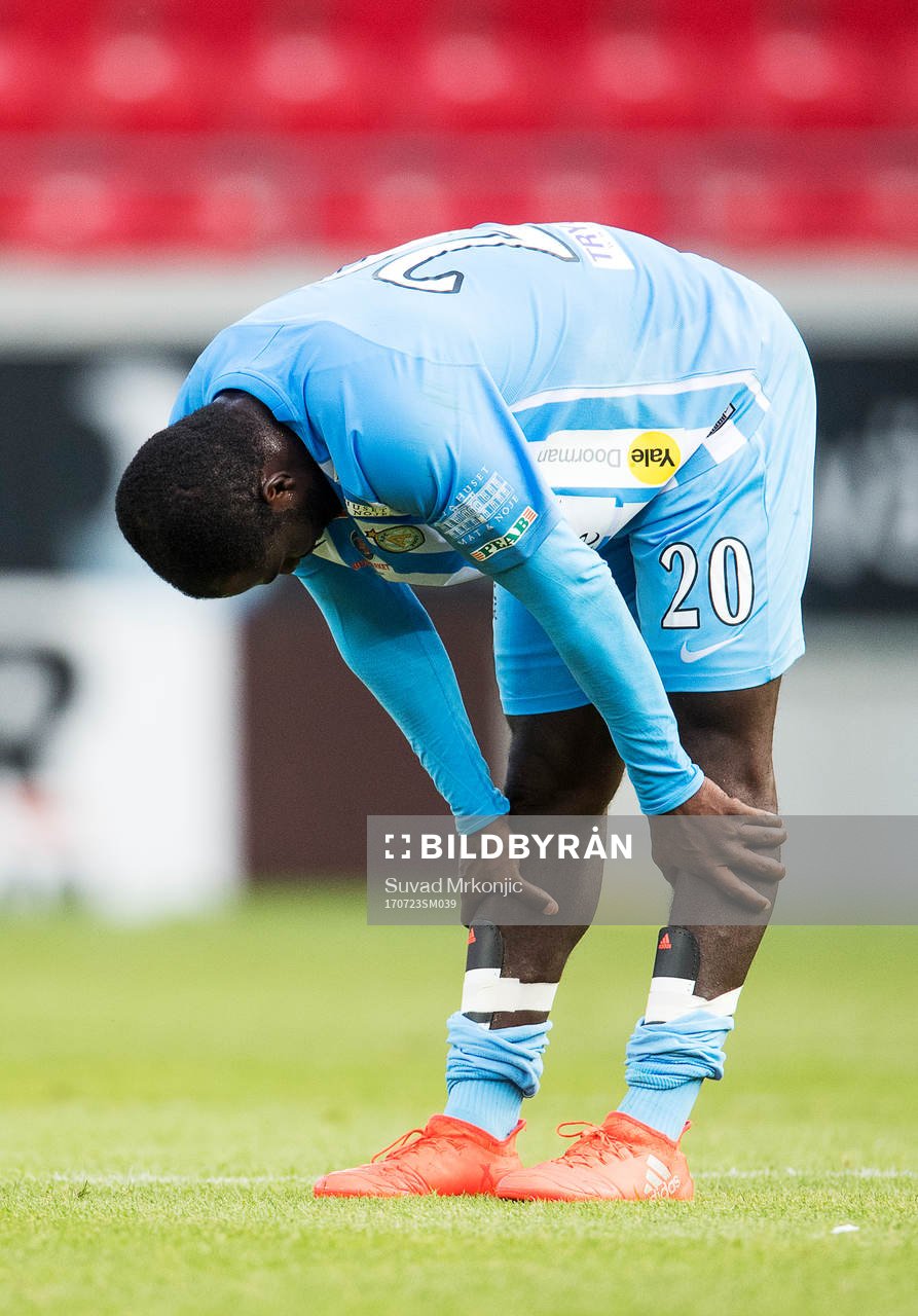 AFC Eskilstunas Emmanuel Frimpong deppar