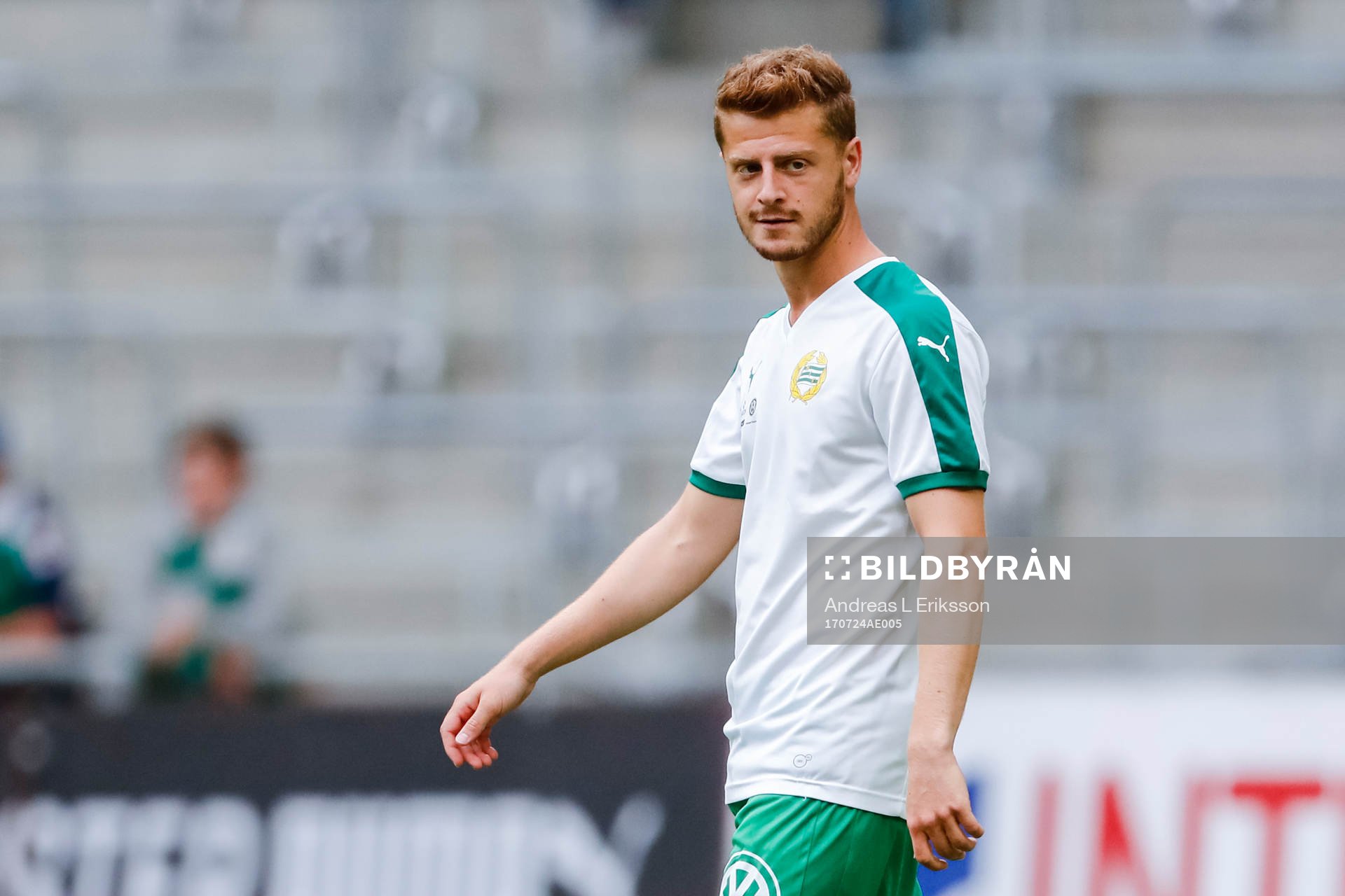 Hammarbys Rebin Asaad före fotbollsmatchen i Allsvenskan