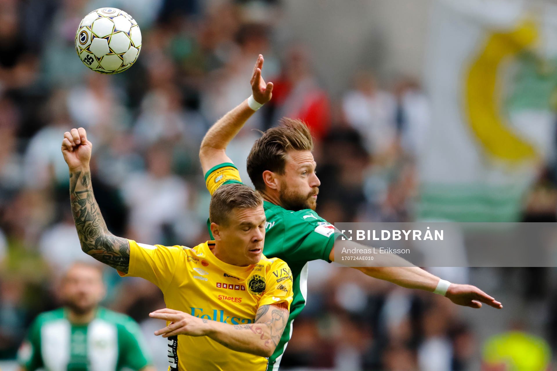 Elfsborgs Samuel Holmén och Hammarbys Arnór Smárason