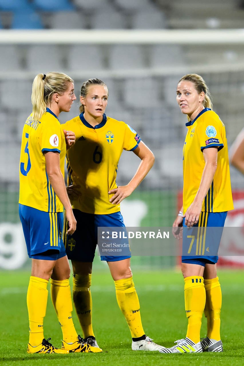 Sveriges Linda Sembrant , Magdalena Eriksson och Lisa