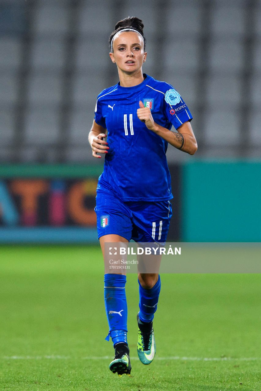 Italiens Barbara Bonansea i matchen mellan Sverige och