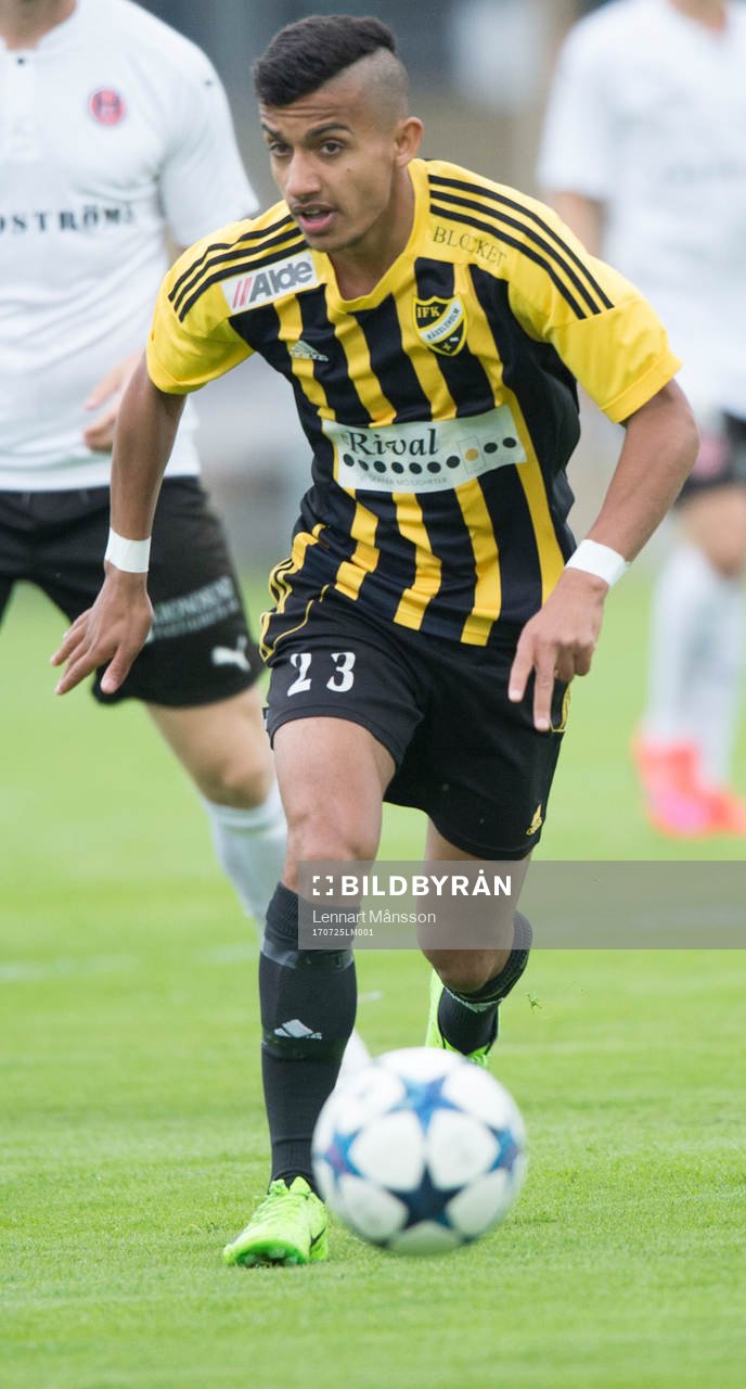 IFK Hässleholms Waed Shaif i matchen i Svenska Cupen