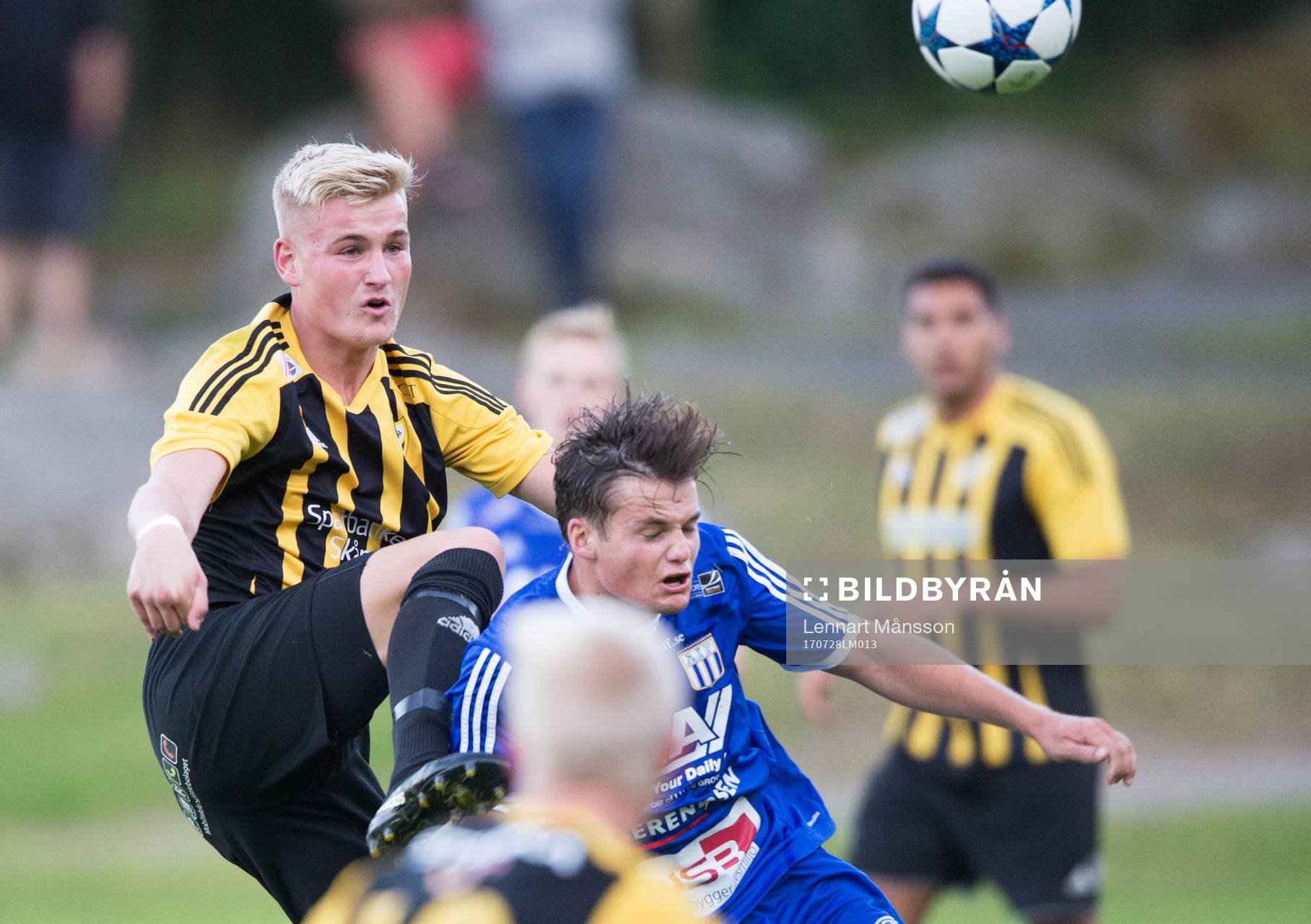 IFK Hässleholms Linus Svensson i matchen i division 2