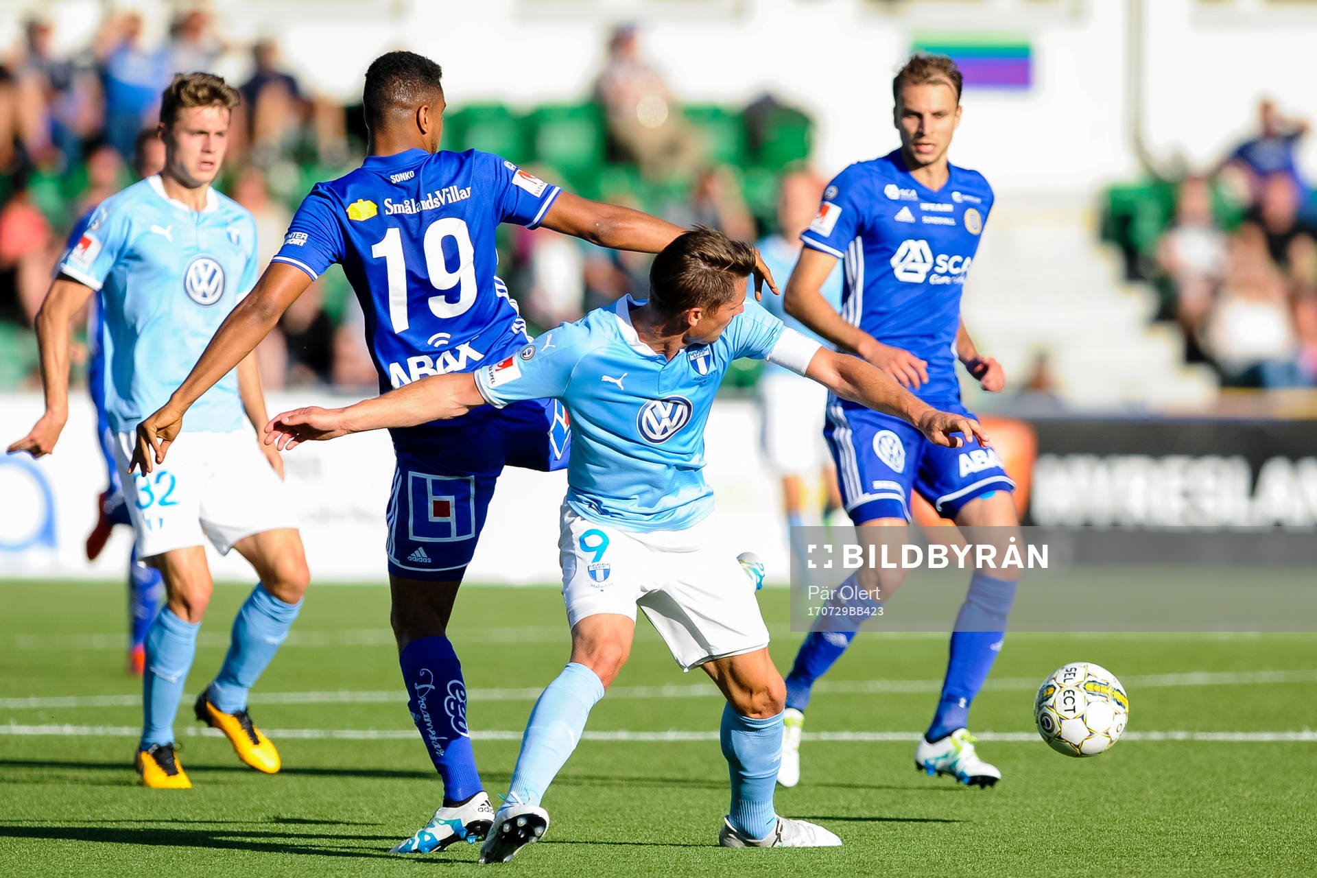 Sundsvalls Noah Sonko Sundberg och Malmö FFs Markus