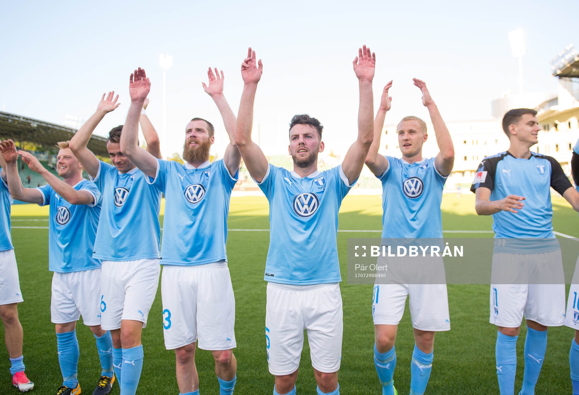 Malmö FFs och Erdal Rakip jublar
