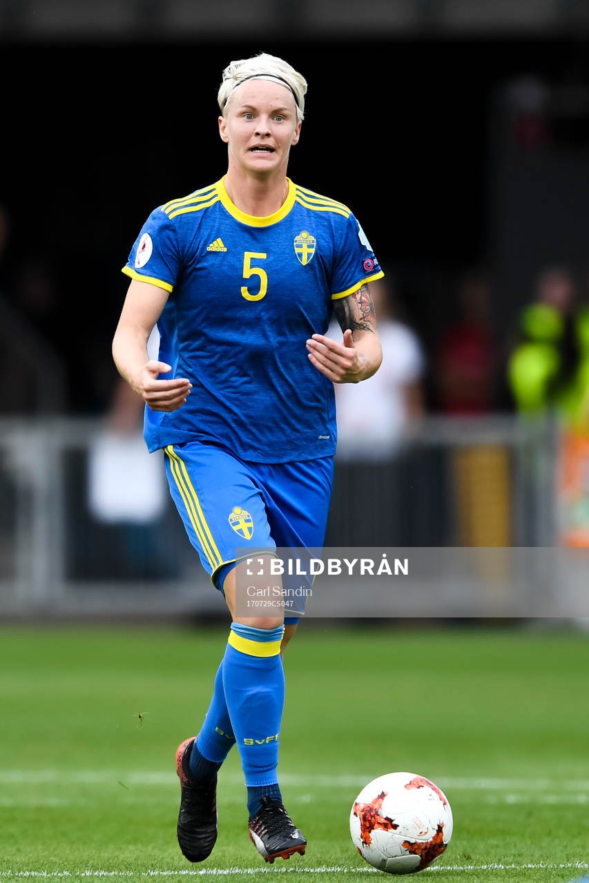Sveriges Nilla Fischer i kvartsfinalen mellan Holland och Sverige under dag 14 av fotbolls-EM den 29 juli 2017 i Doetinchem.