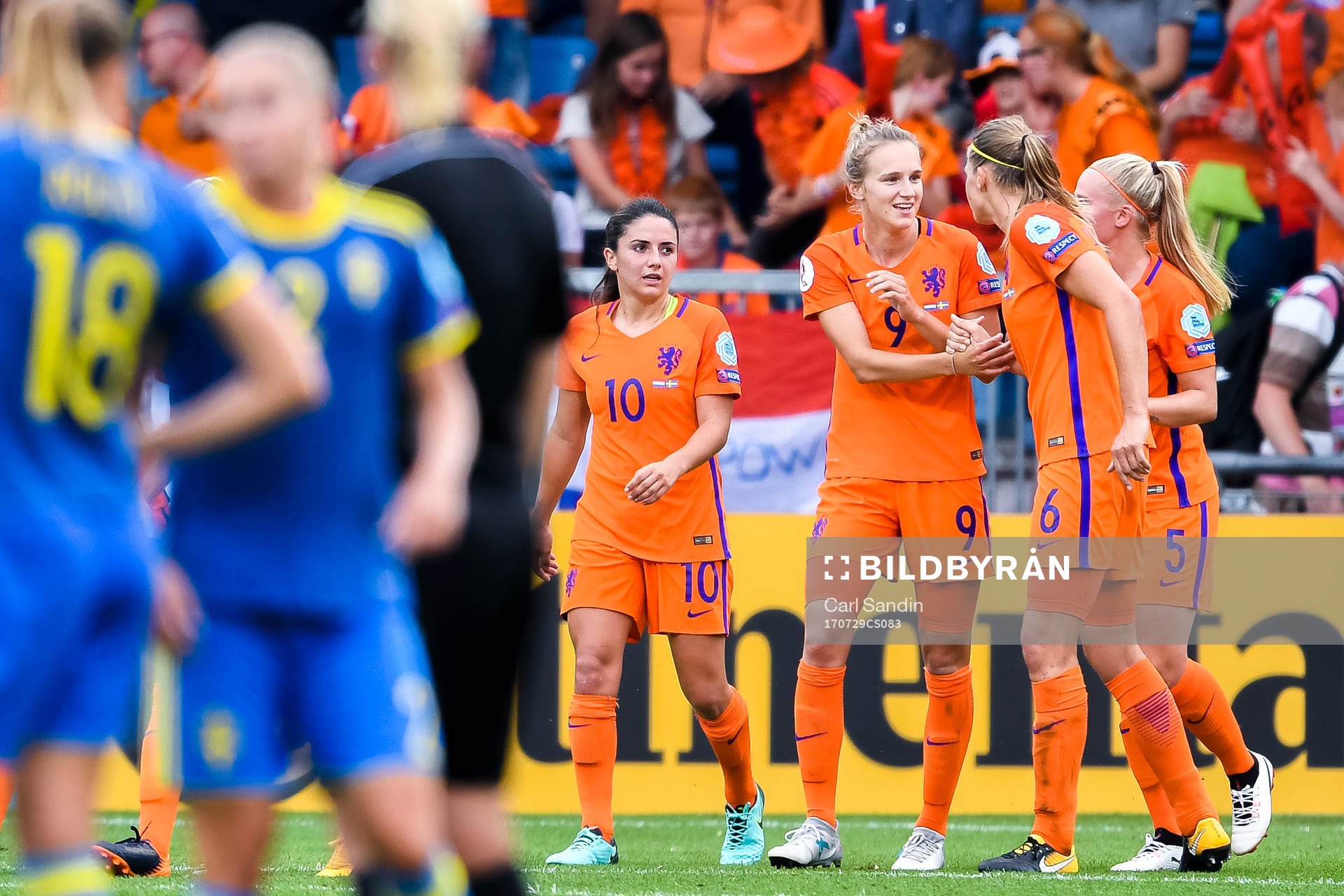 Hollands Vivianne Miedema jublar