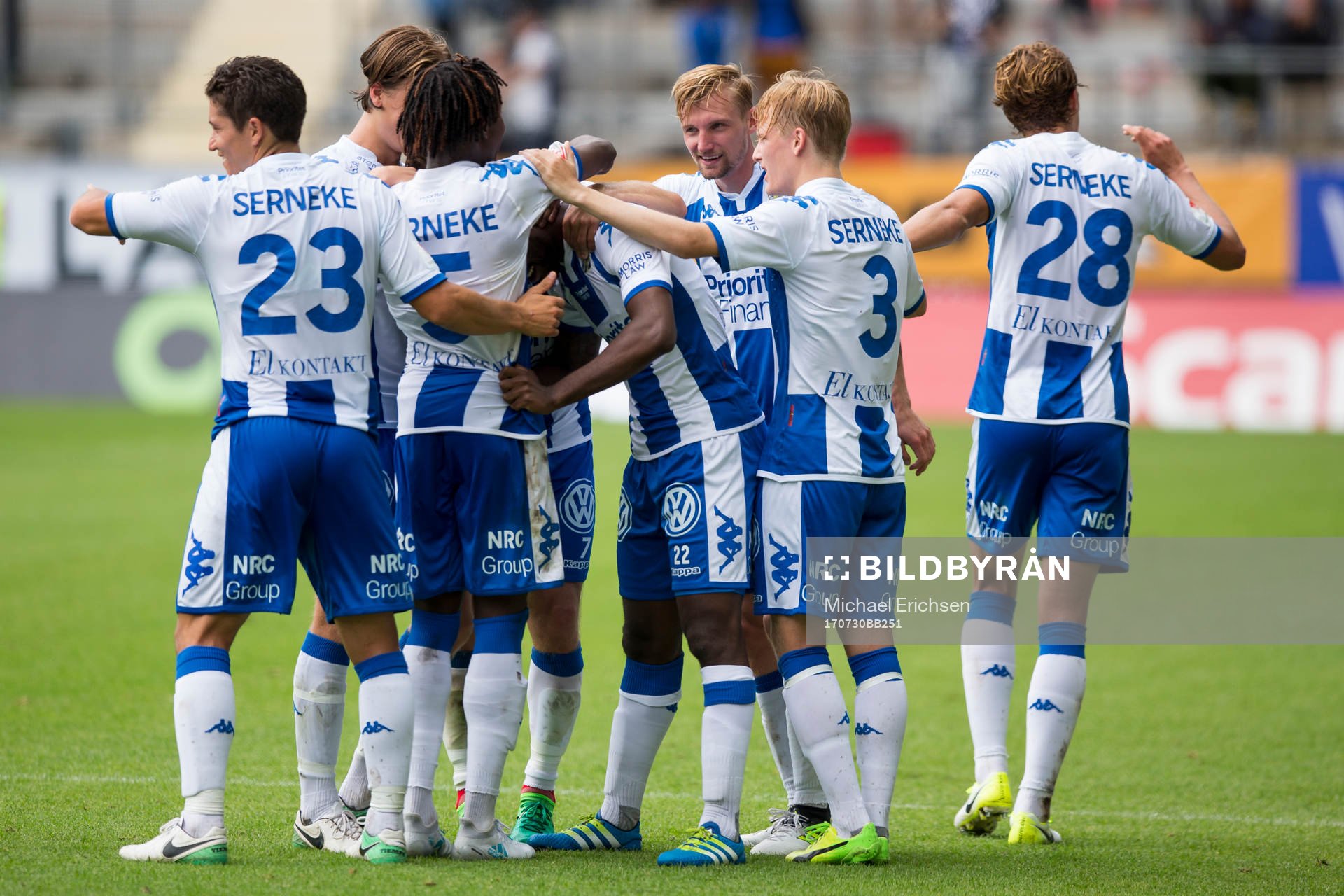 IFK Göteborgs Vajebah Sakor jublar med lagkamrater