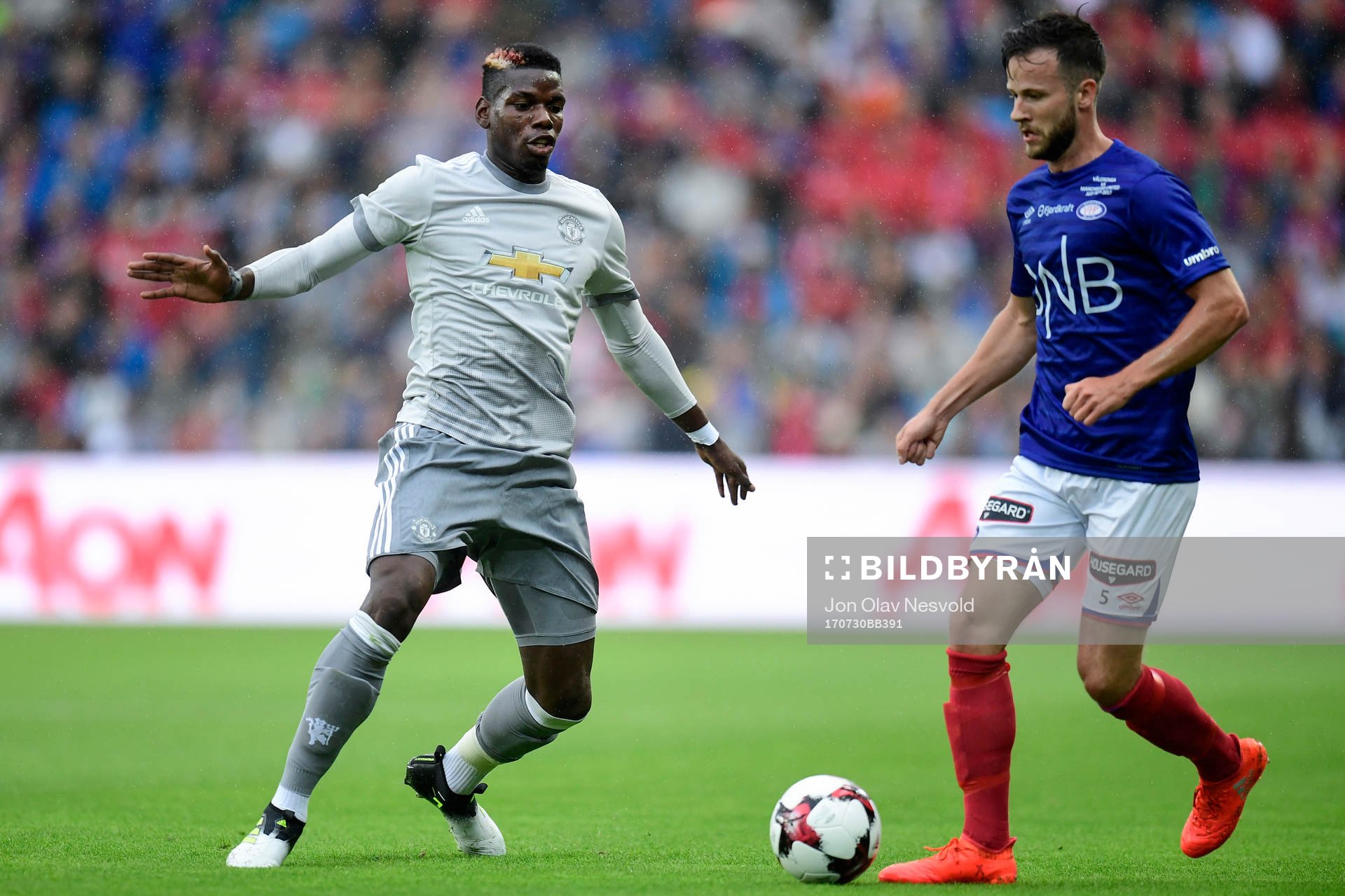 Manchester Uniteds Paul Pogba och Vålerengens Robert