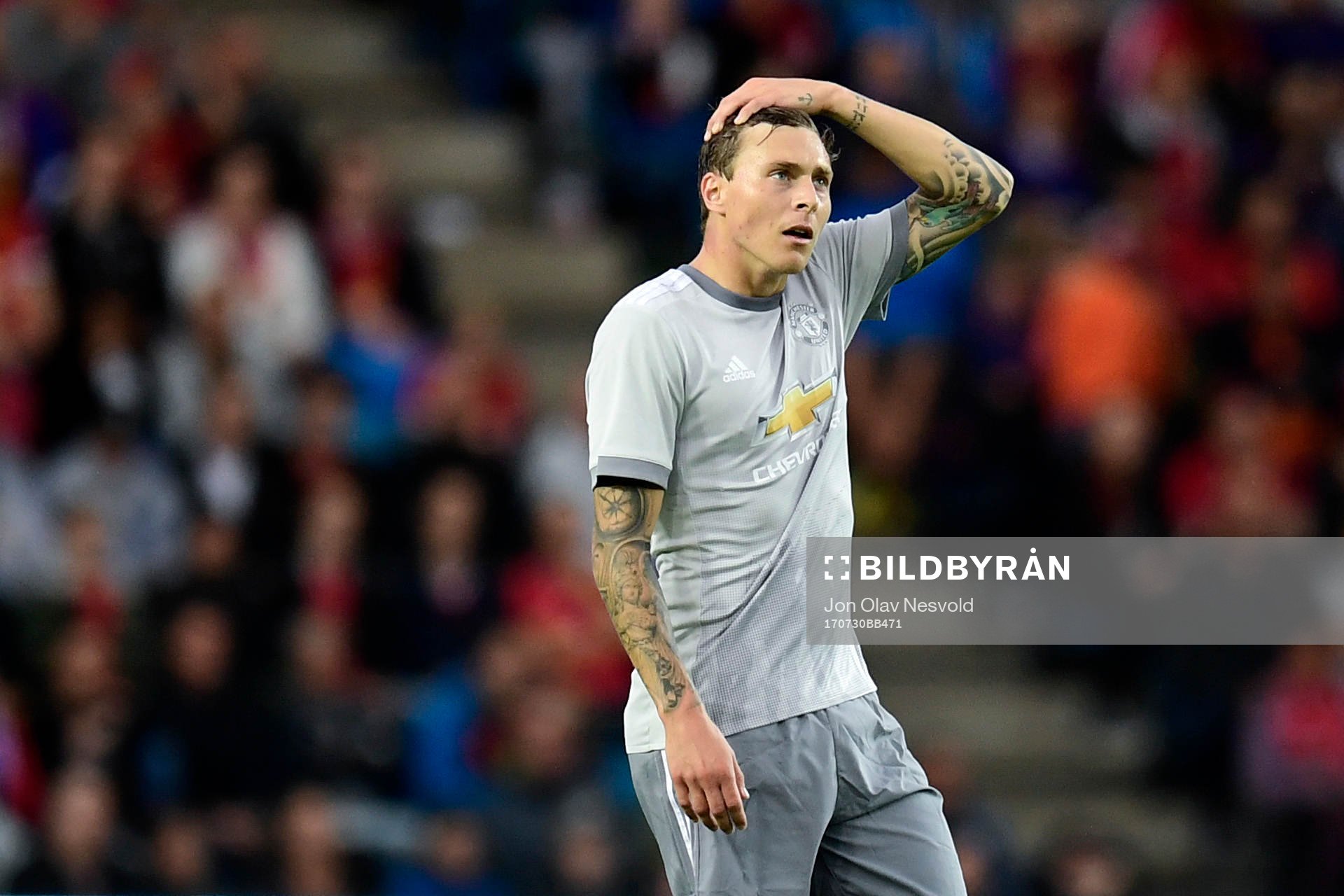 Manchester Uniteds Victor Nilsson Lindelöf deppar