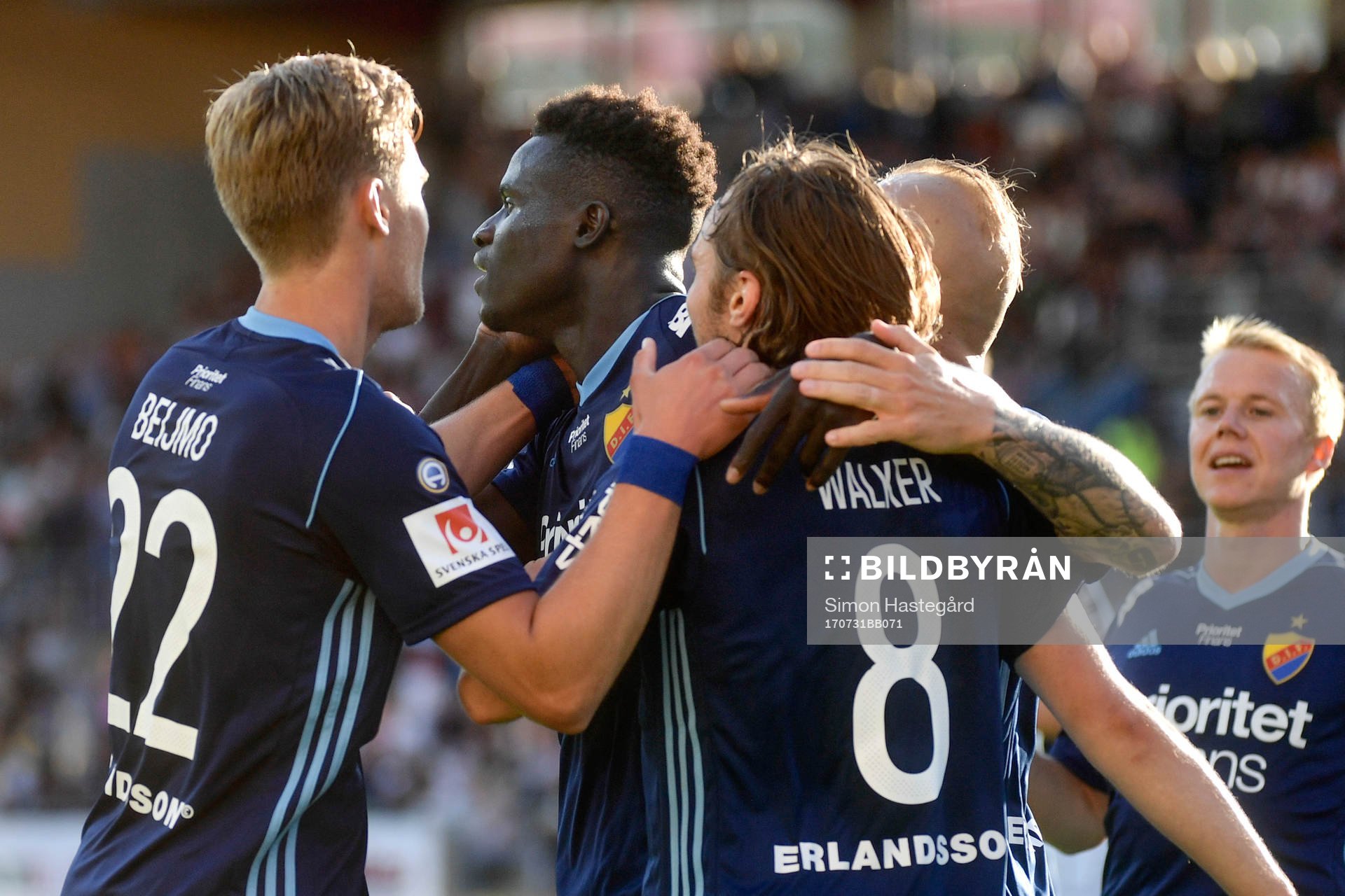 Djurgårdens Felix Beijmo och Kevin Walker jublar med