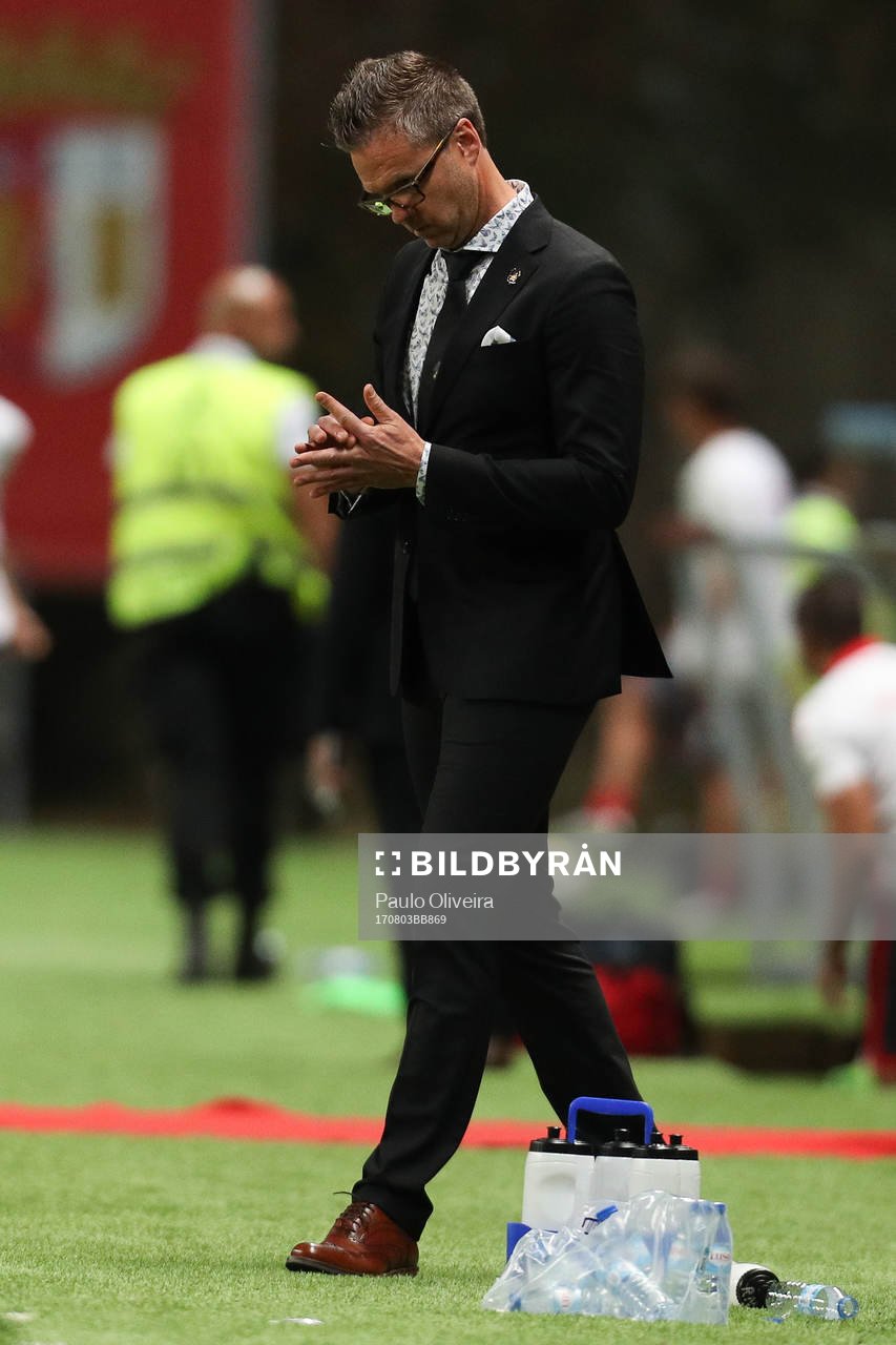 Rikard Norling coach of AIK reacts