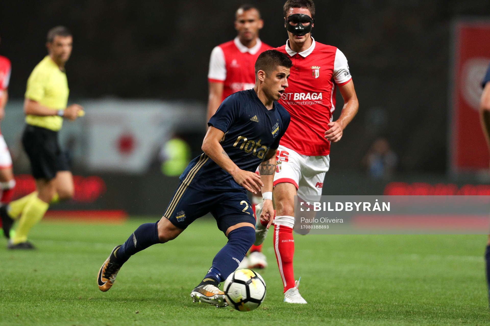 Nicolas Marcelo Stefanelli forward of AIK (L) in action