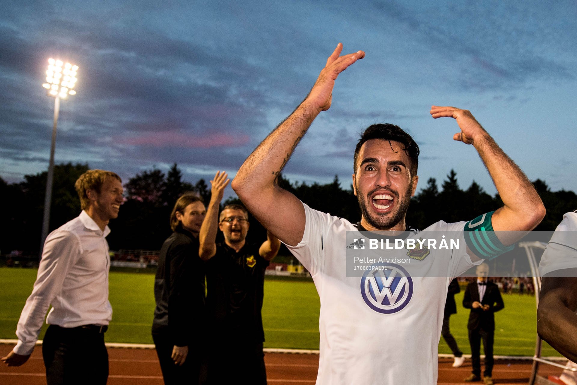 Östersunds Brwa Nouri jublar