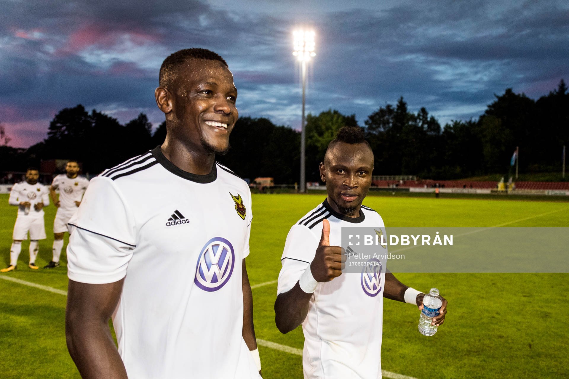 Östersunds Salisu Abdullahi Gero och Samuel Mensiro