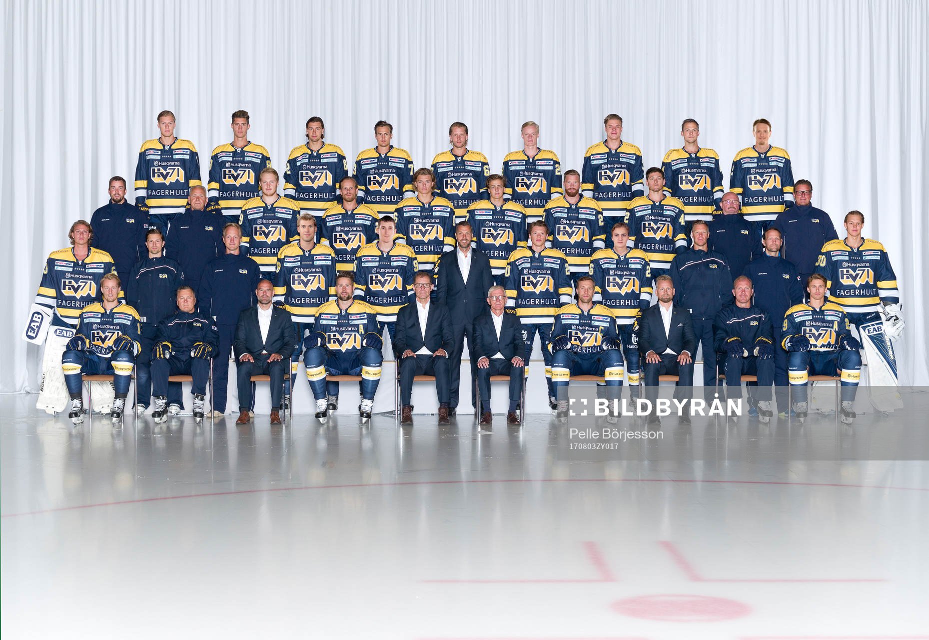 s HV71