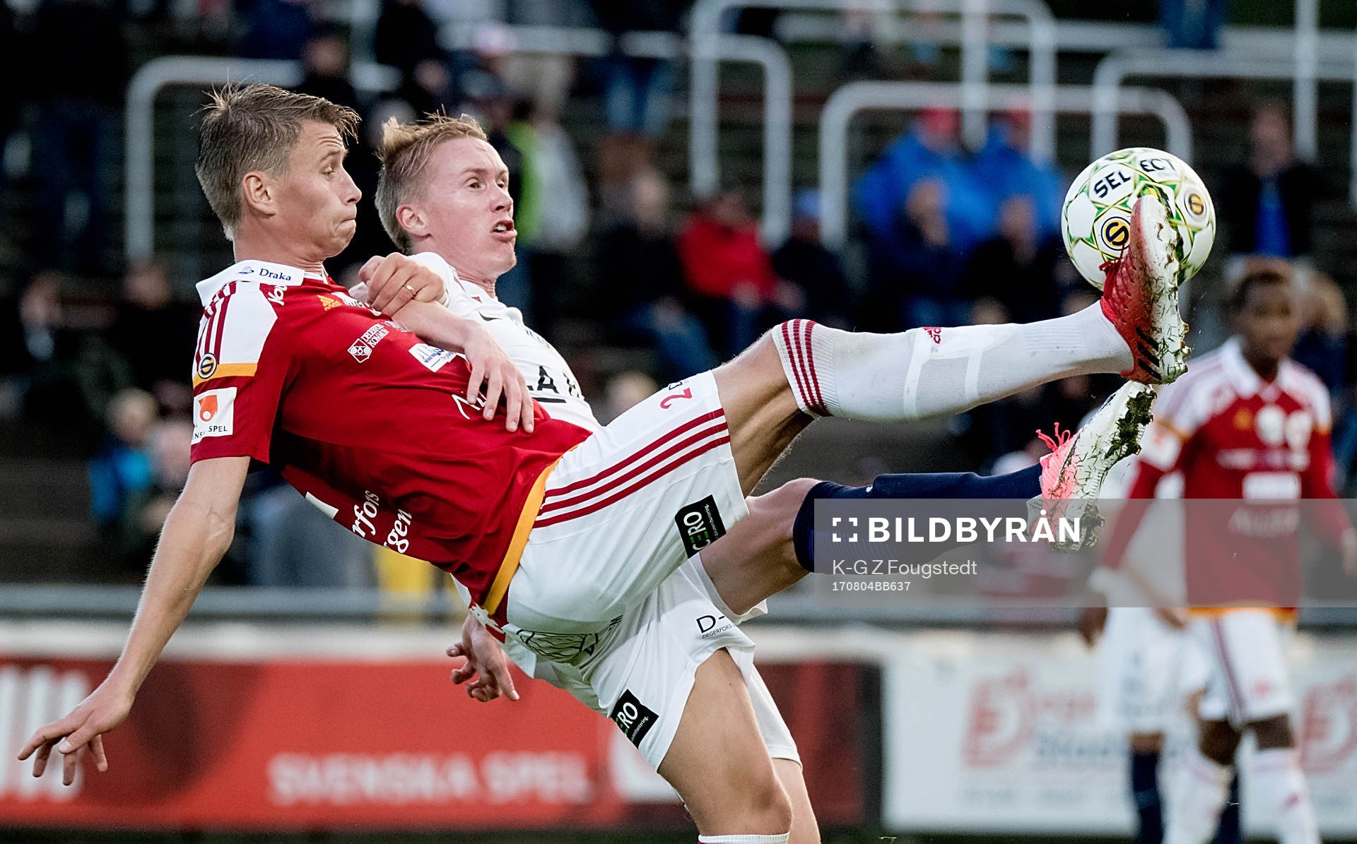 Örgrytes Emils Skogh och Degerfors Jonas Olsson