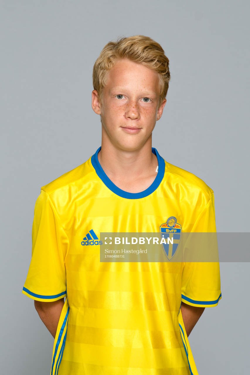 David Edvardsson i P15/02-landslaget