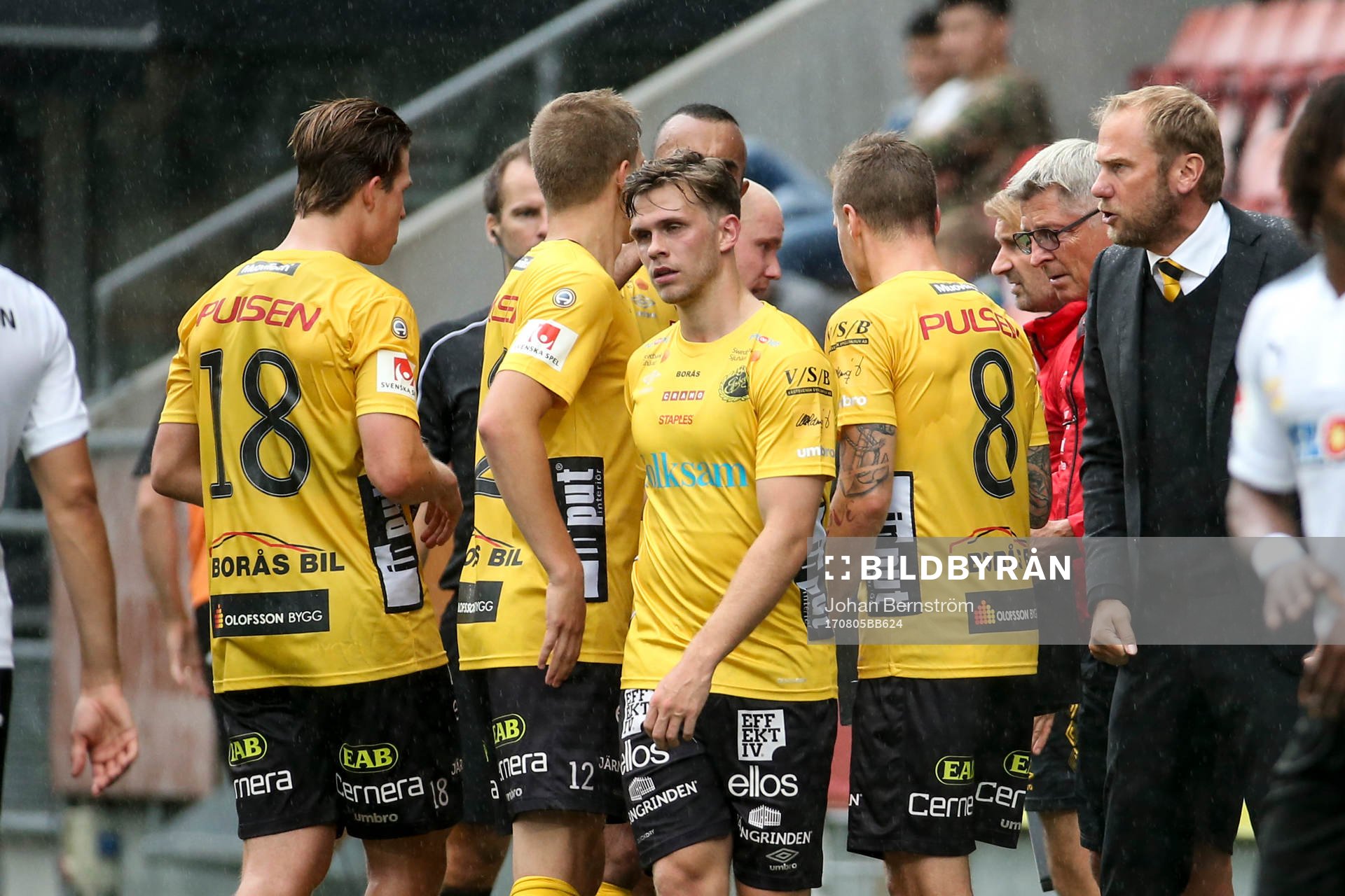 Elfsborgs manager Magnus Haglund och spelare