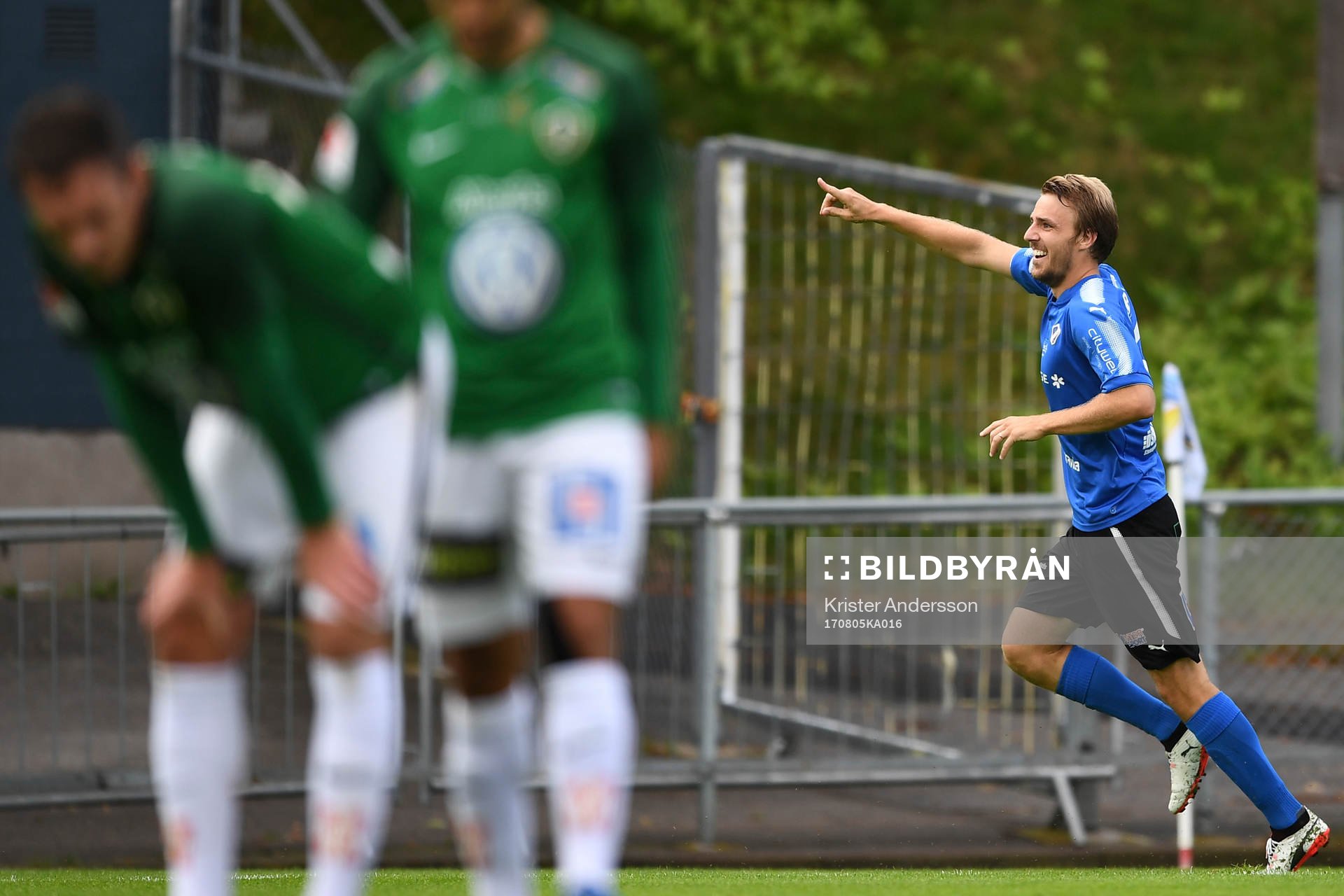 Halmstads Johan Oremo jublar