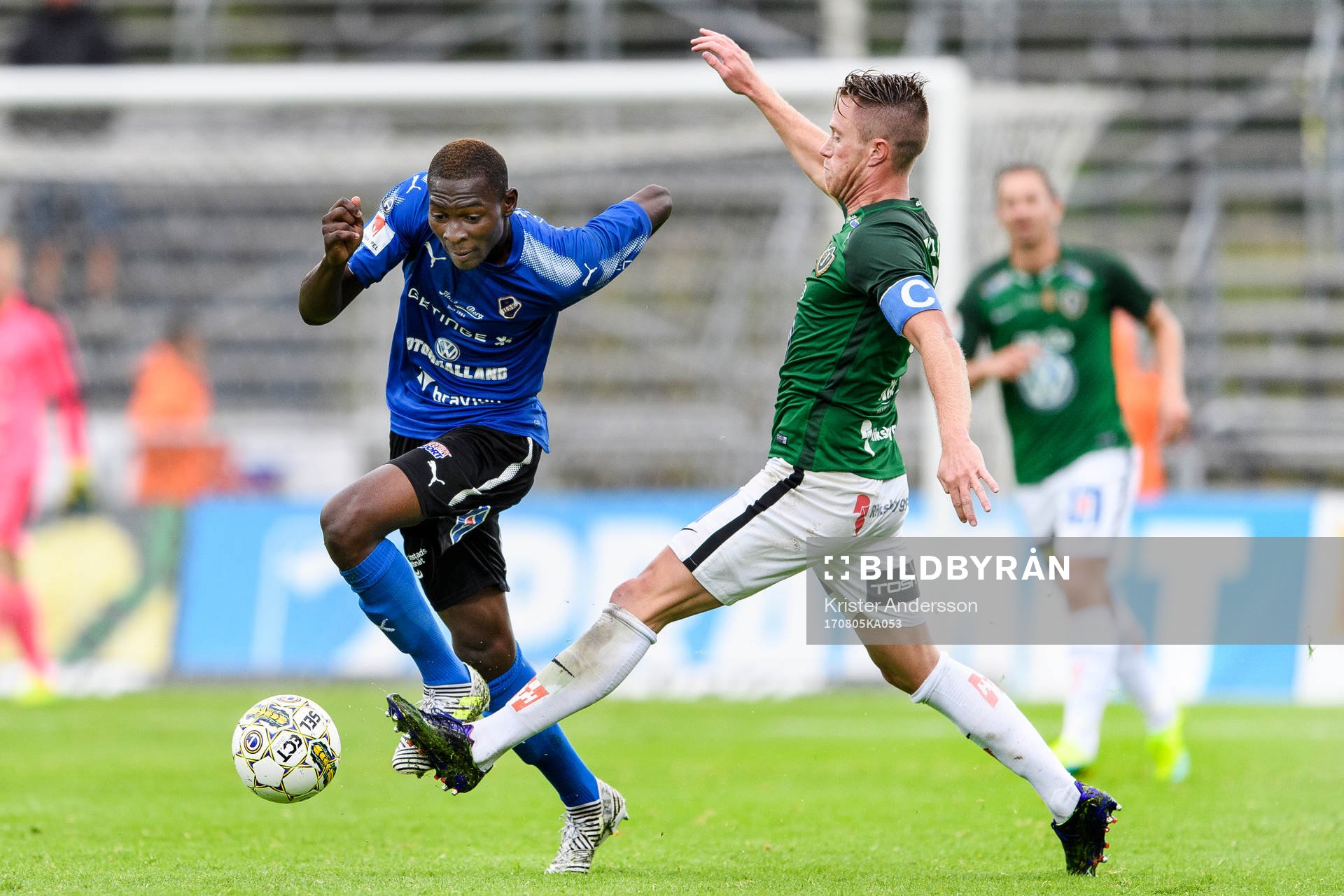 Halmstads Aboubakar Keita och Jönköpings Tommy Thelin