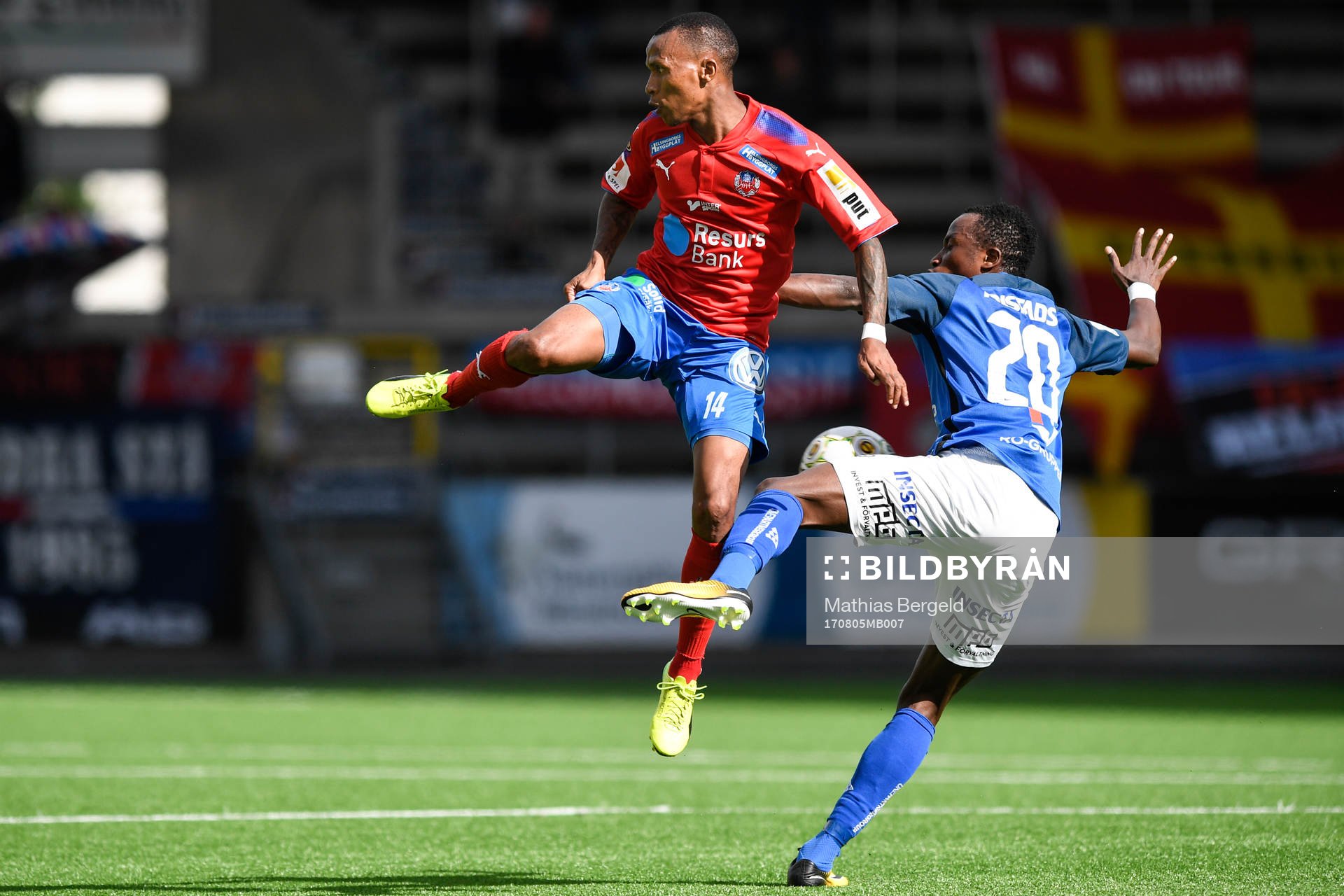 Helsingborgs Bradley Surprise Ralani och Norrbys Prosper
