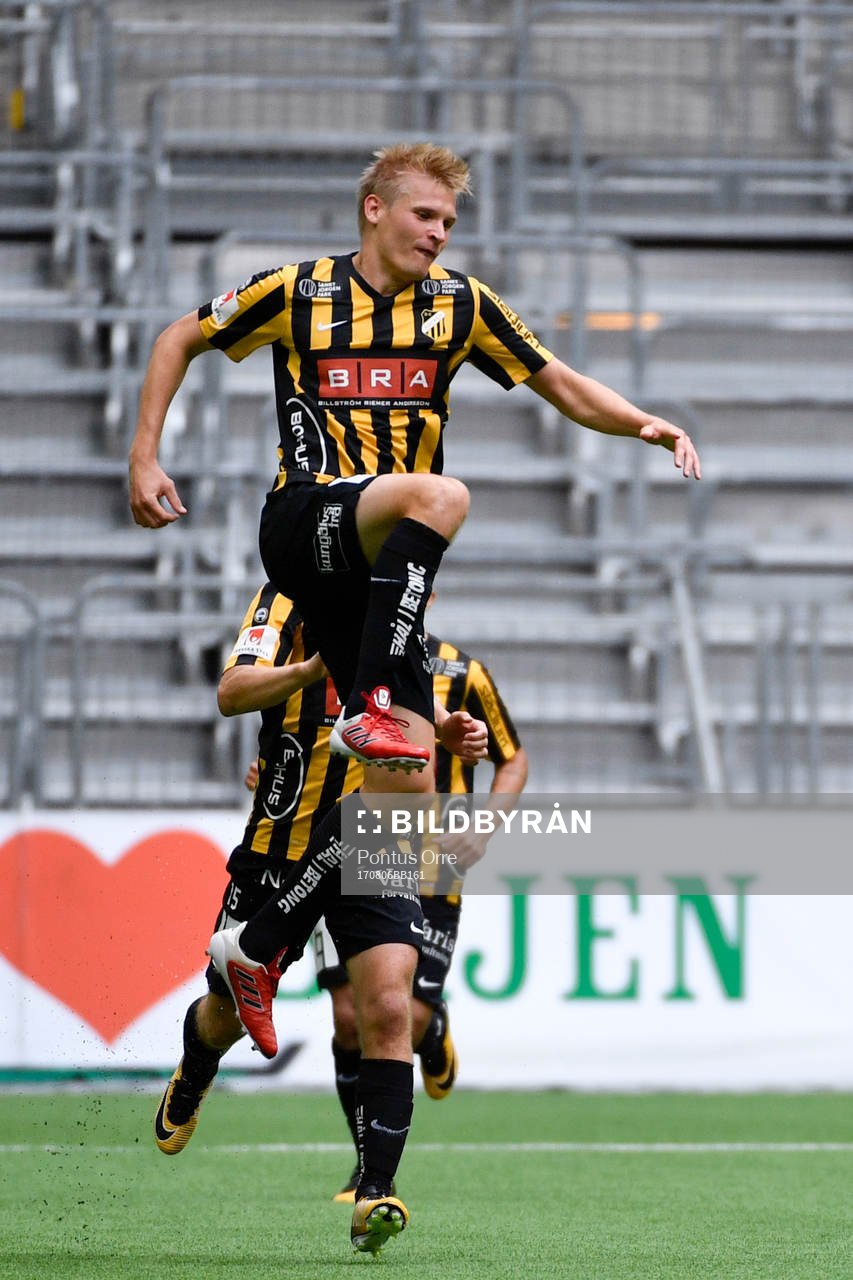 Häckens Juhani Ojala jublar efter att han gjort 0-1-målet 0-1-målet under fotbollsmatchen i Allsvenskan mellan Hammarby och Häcken den 6 augusti 2017 i Stockholm.