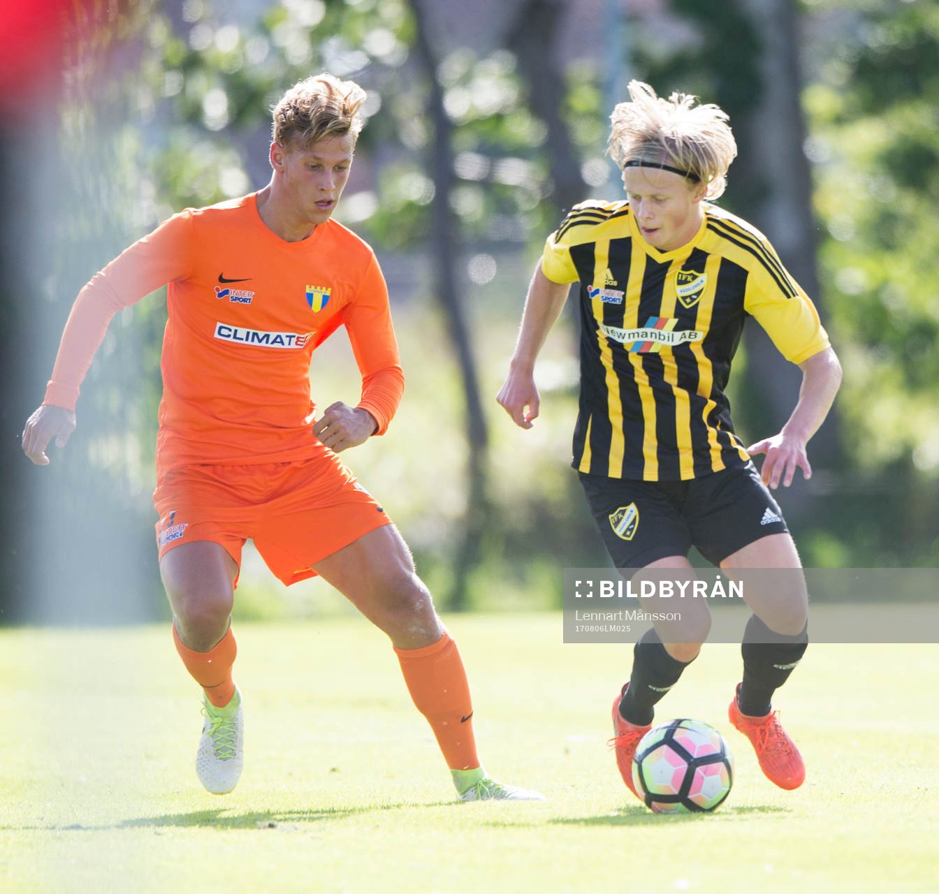 IFK Hässleholms Philip Bengtsson i matchen i division 2