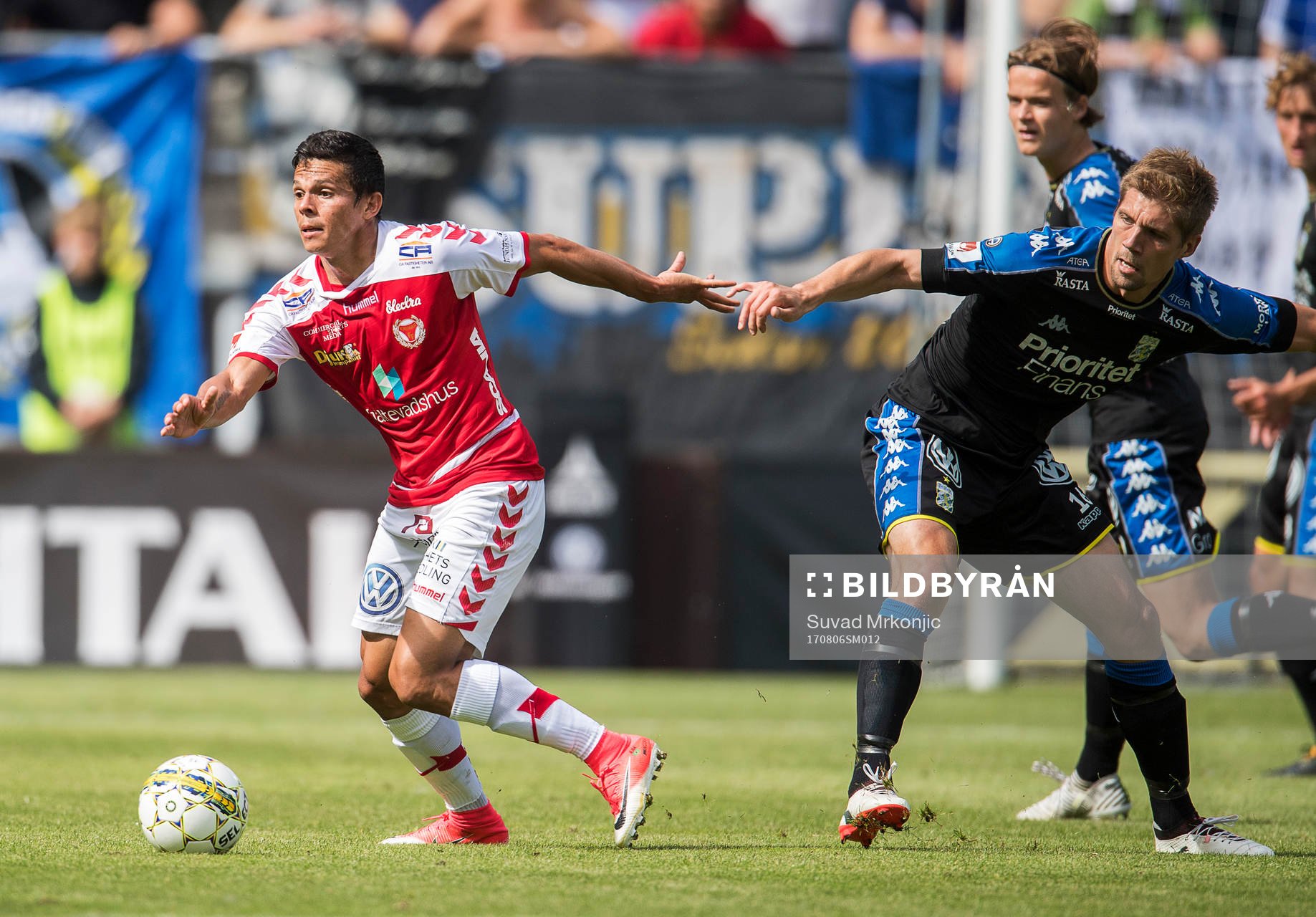 Kalmars Romário Pereira Sipião och IFK Göteborgs Mikael