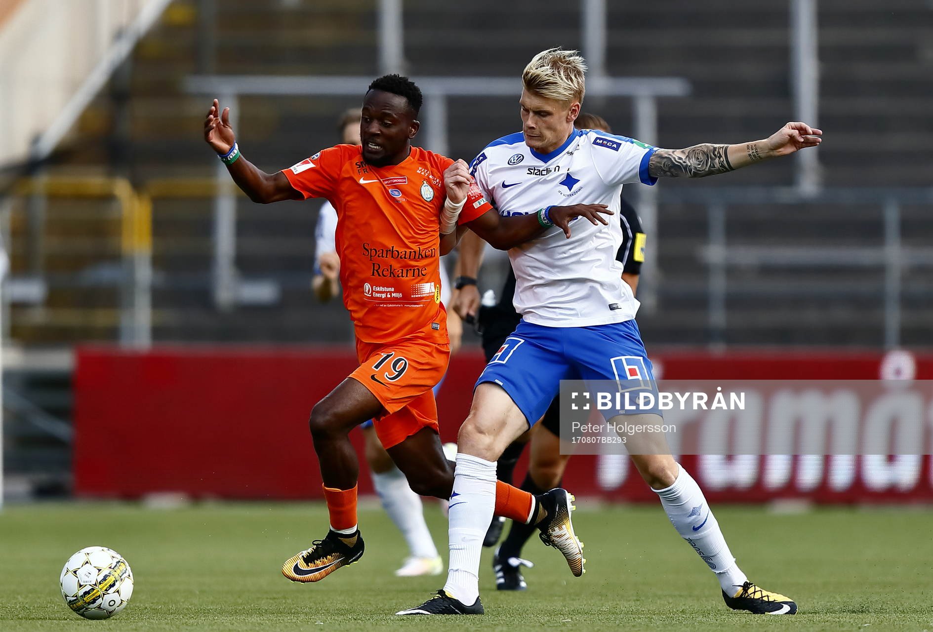 AFC Eskilstunas Mohamed Buya Turay och Norrköpings Eric
