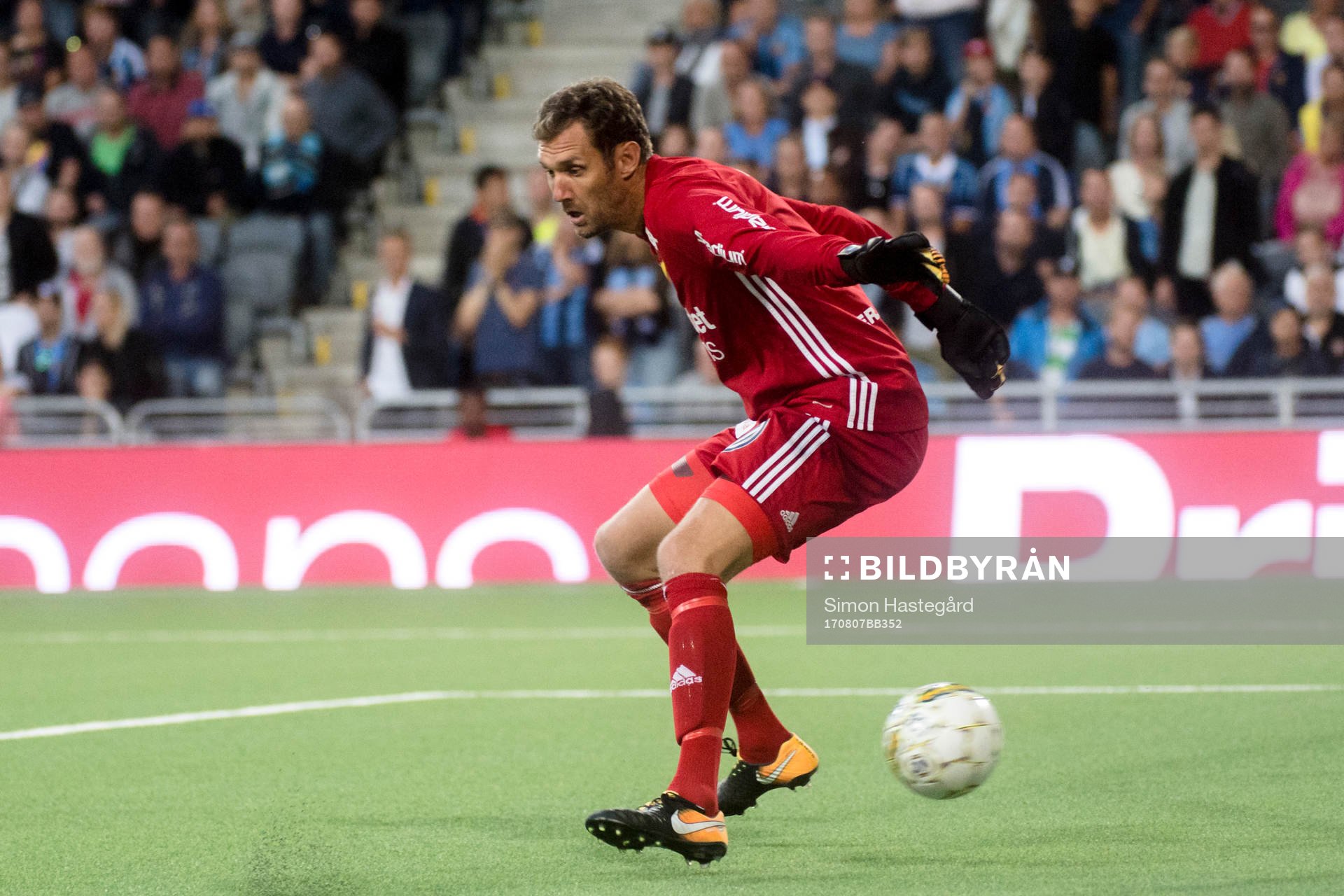Malmö FFs avgörande 0-1 mål bakom Djurgårdens målvakt