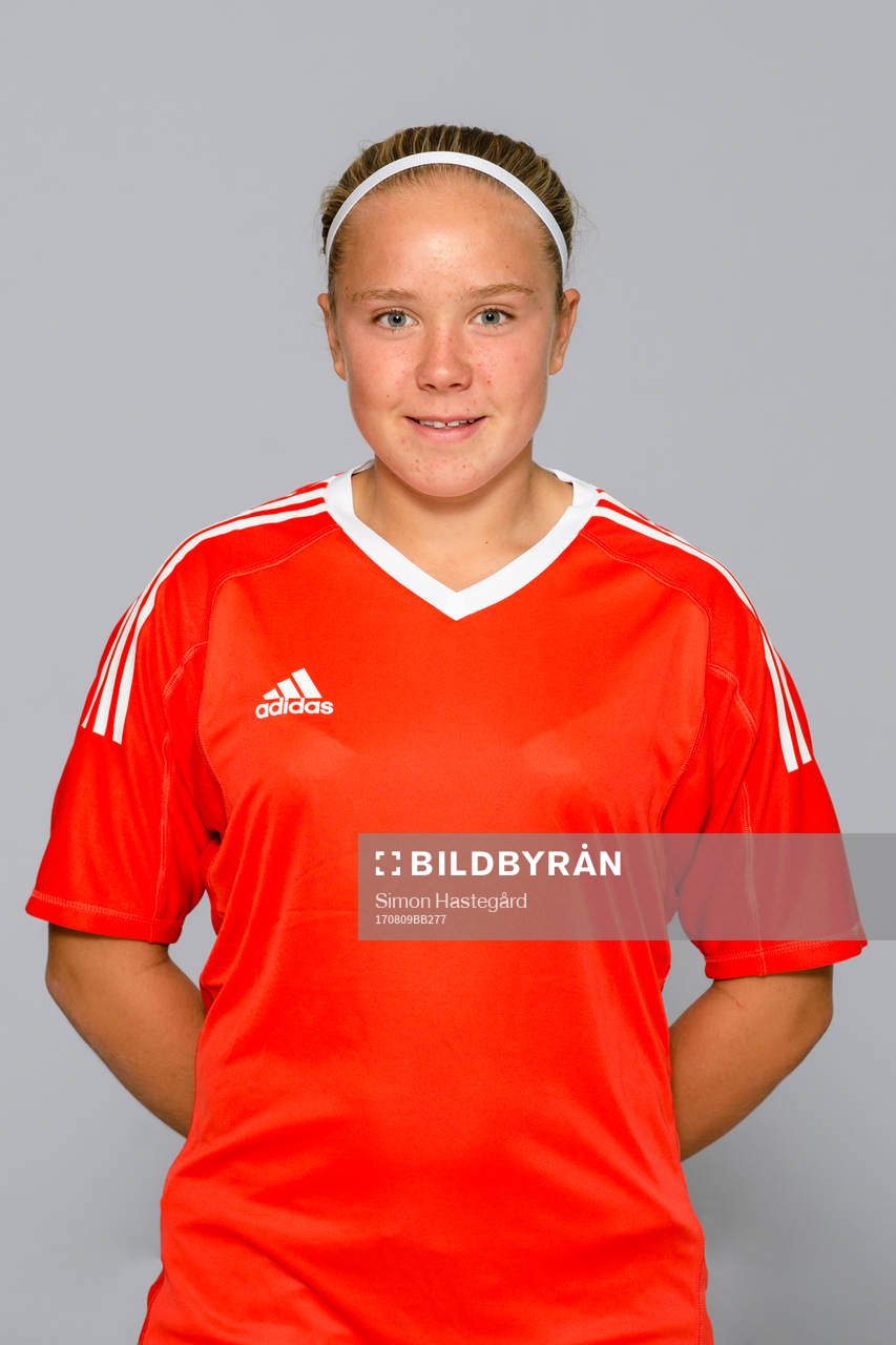 Sofia Hjern, målvakt i F15/02-landslaget