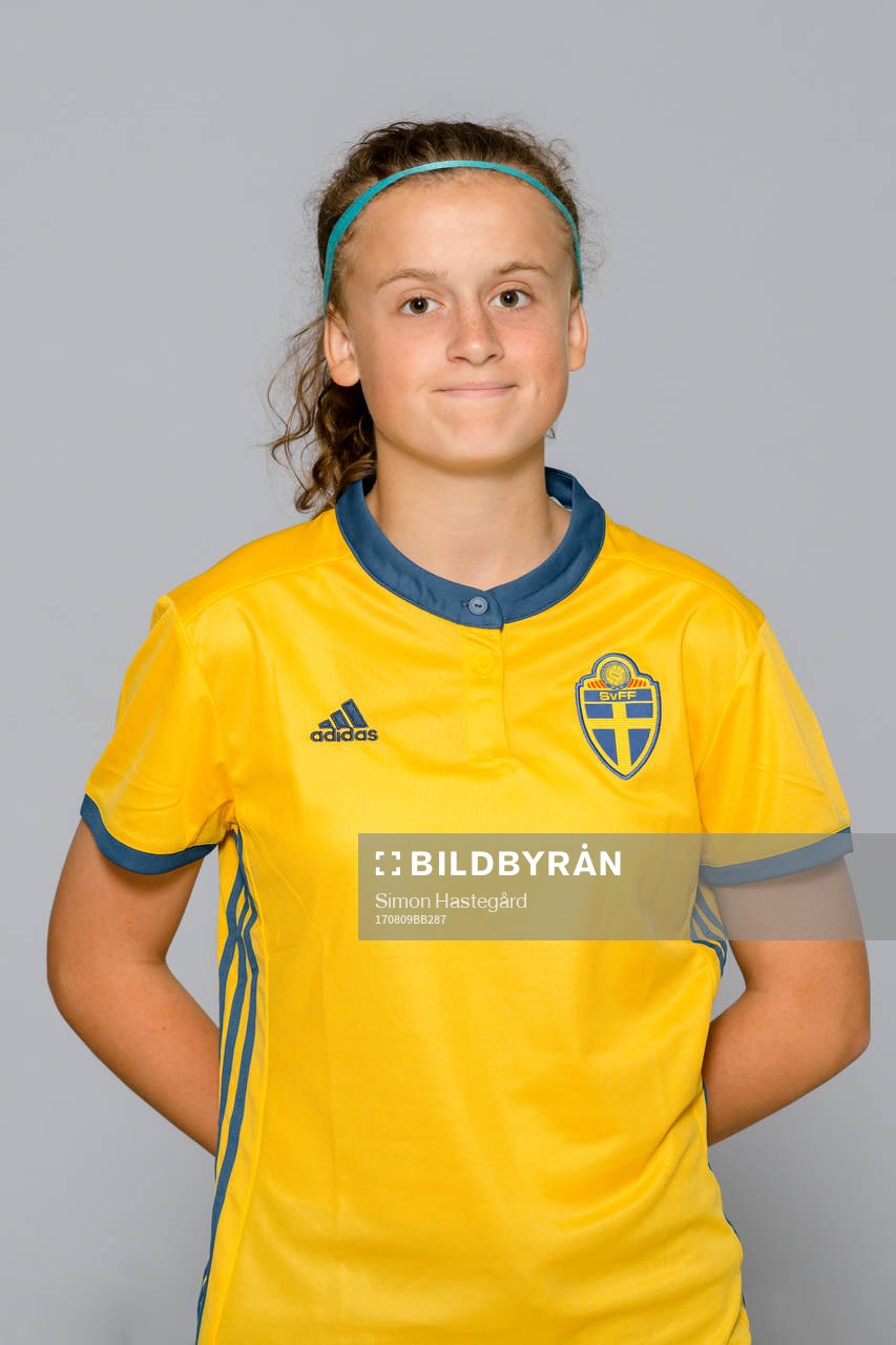 Filippa Bjare i F15/02-landslaget