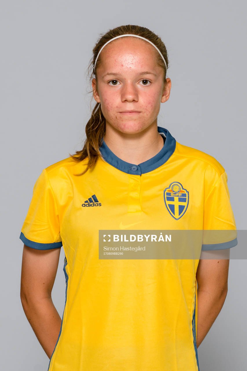 Hanna Lundkvist  i F15/02-landslaget